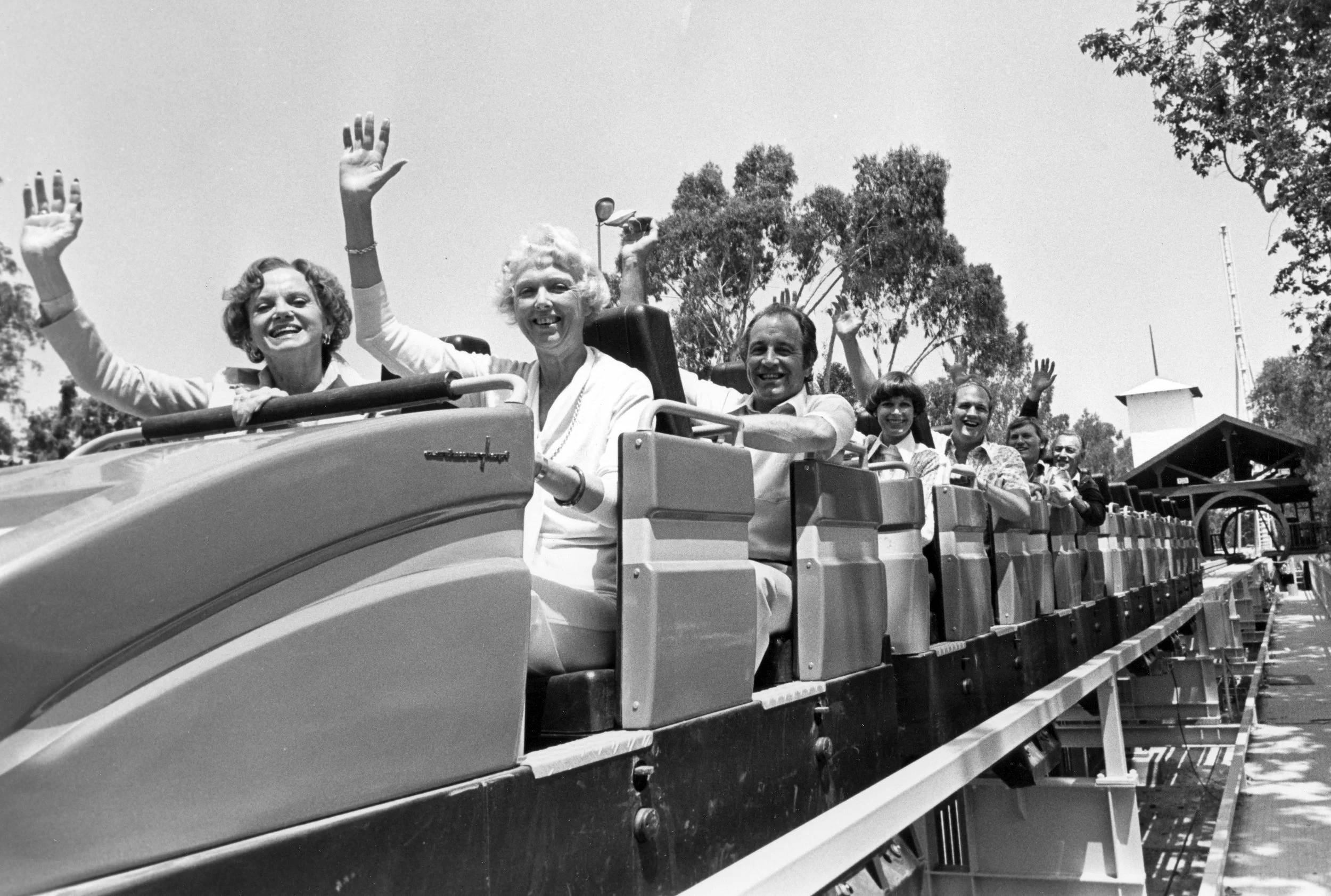 Montezoomas Revenge Knotts Berry Farm 1978
