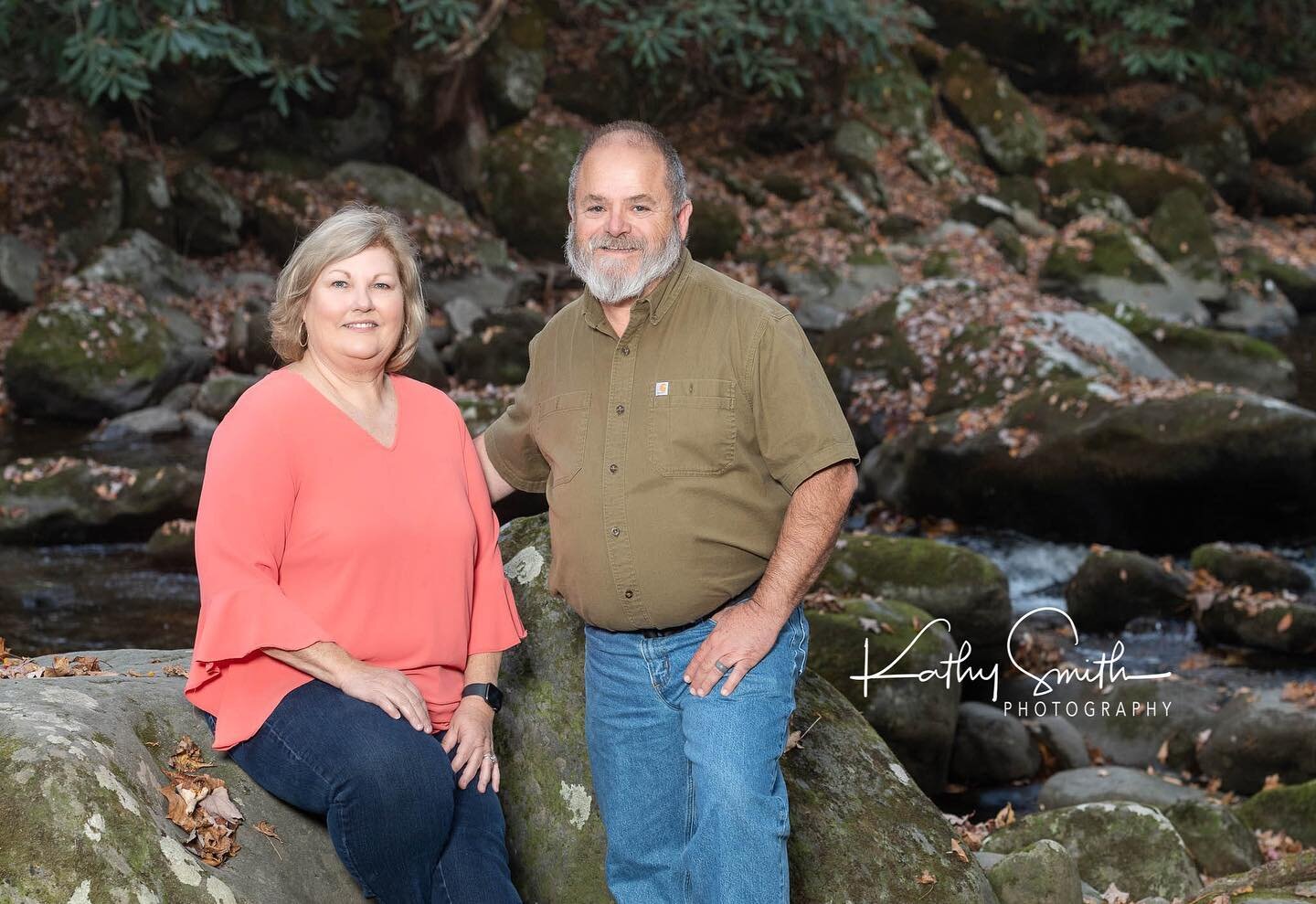 It&rsquo;s fall in the Smokies!
.
.
.
.
.
#tremontcreek 
#kathysmithphotography 
#smokymountains