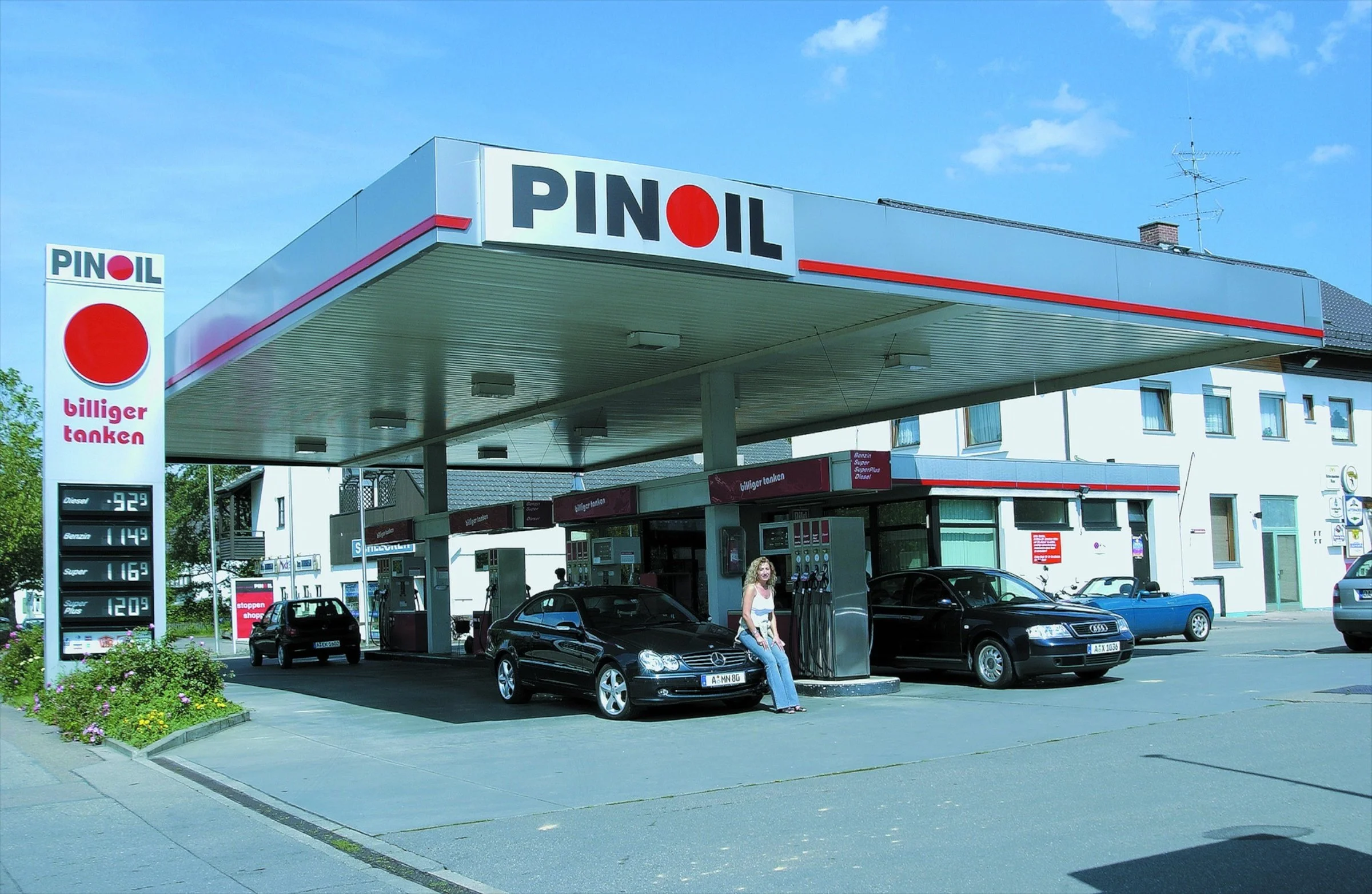 pinol_tankstelle_Gessertshausen.jpg