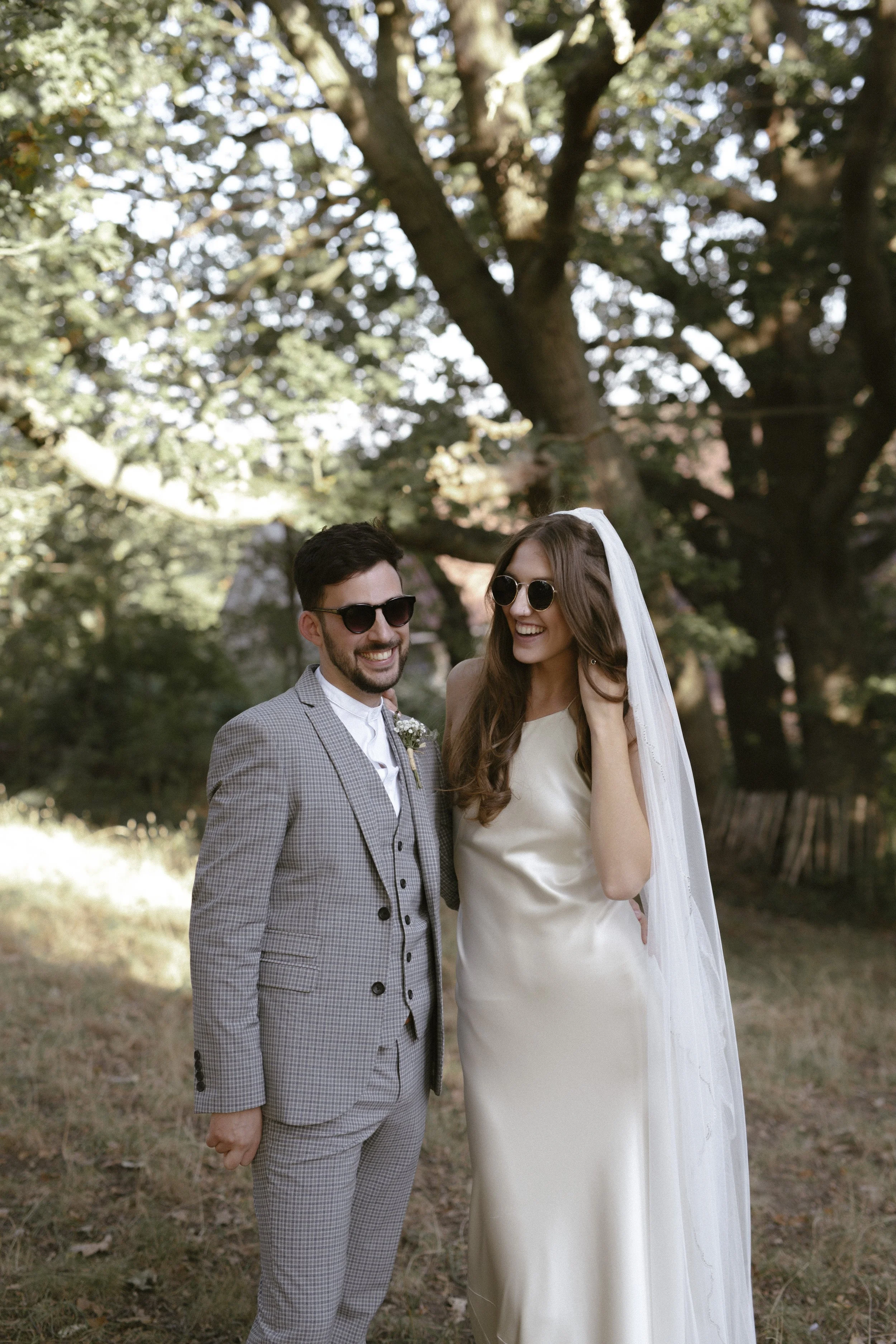 london bride and groom in summer