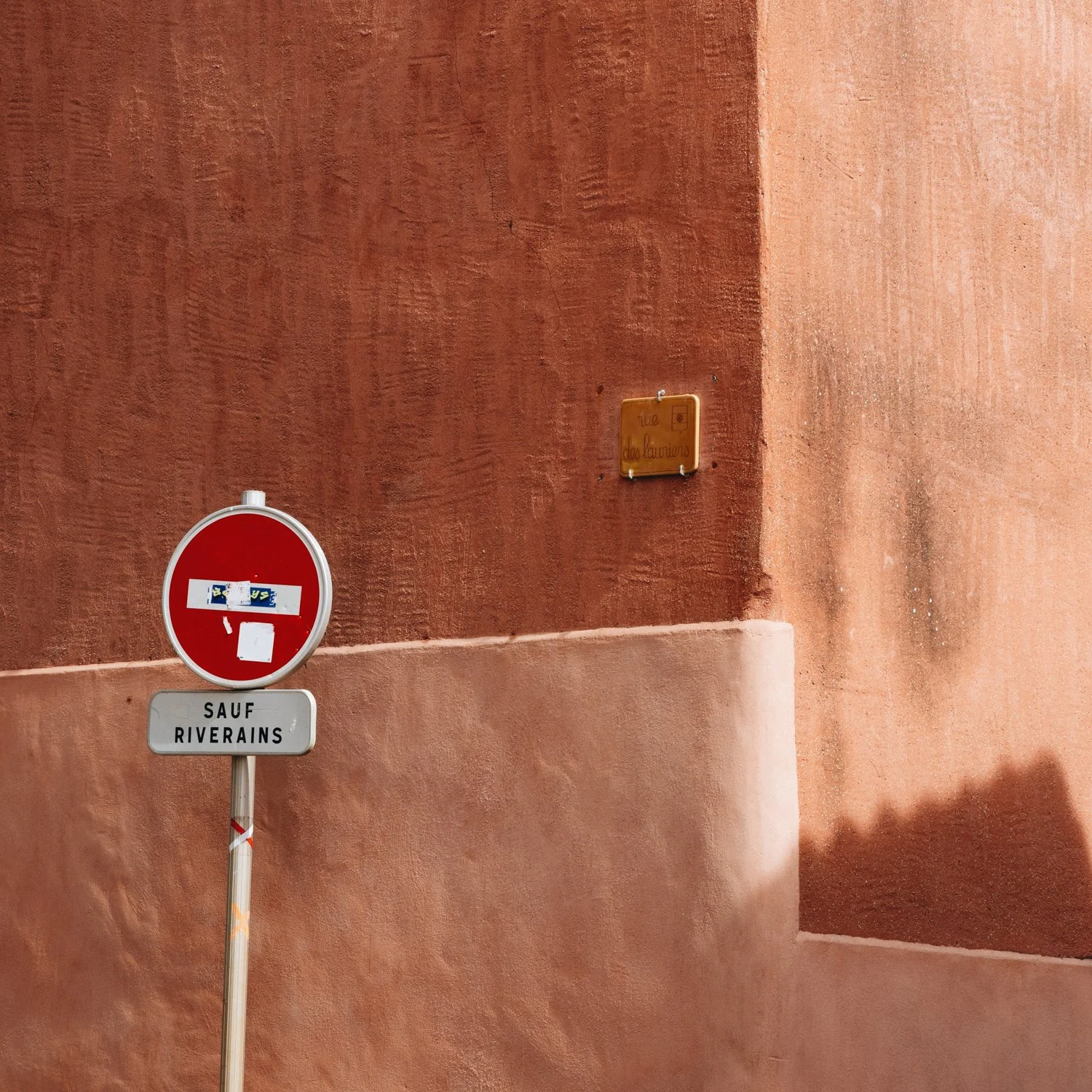 RoussillonRed-1s.jpg