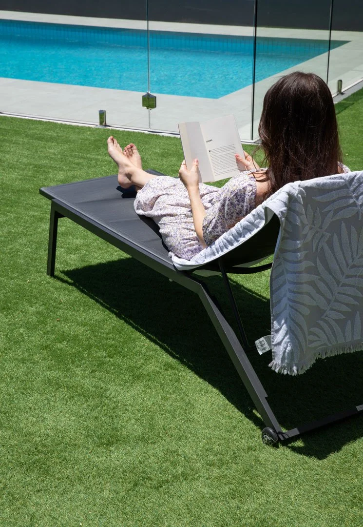 Artificial-Lawn-456-Augusta-Talent.jpg