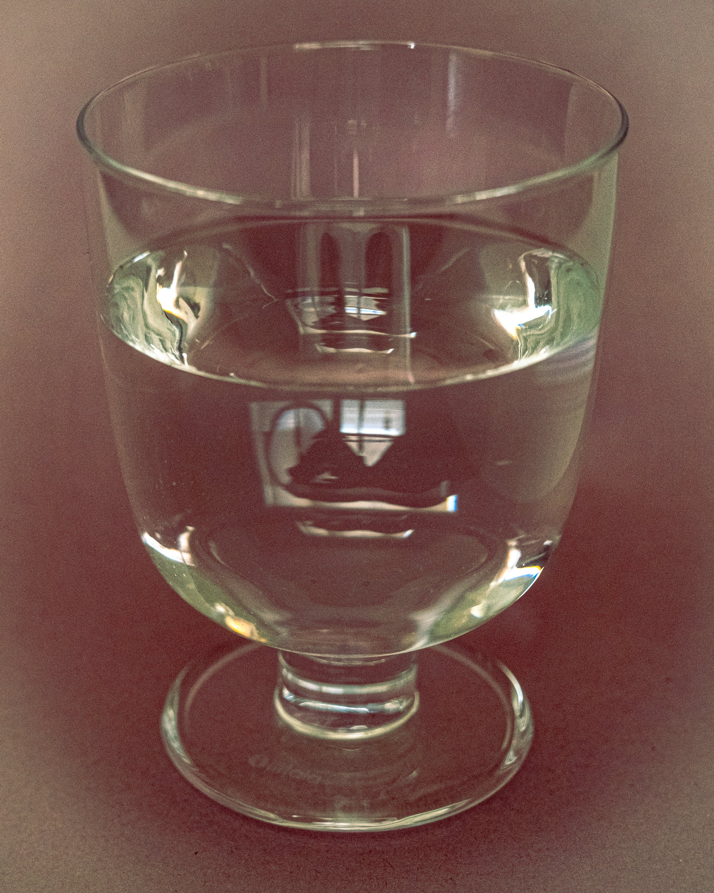 'Glass in pink' print