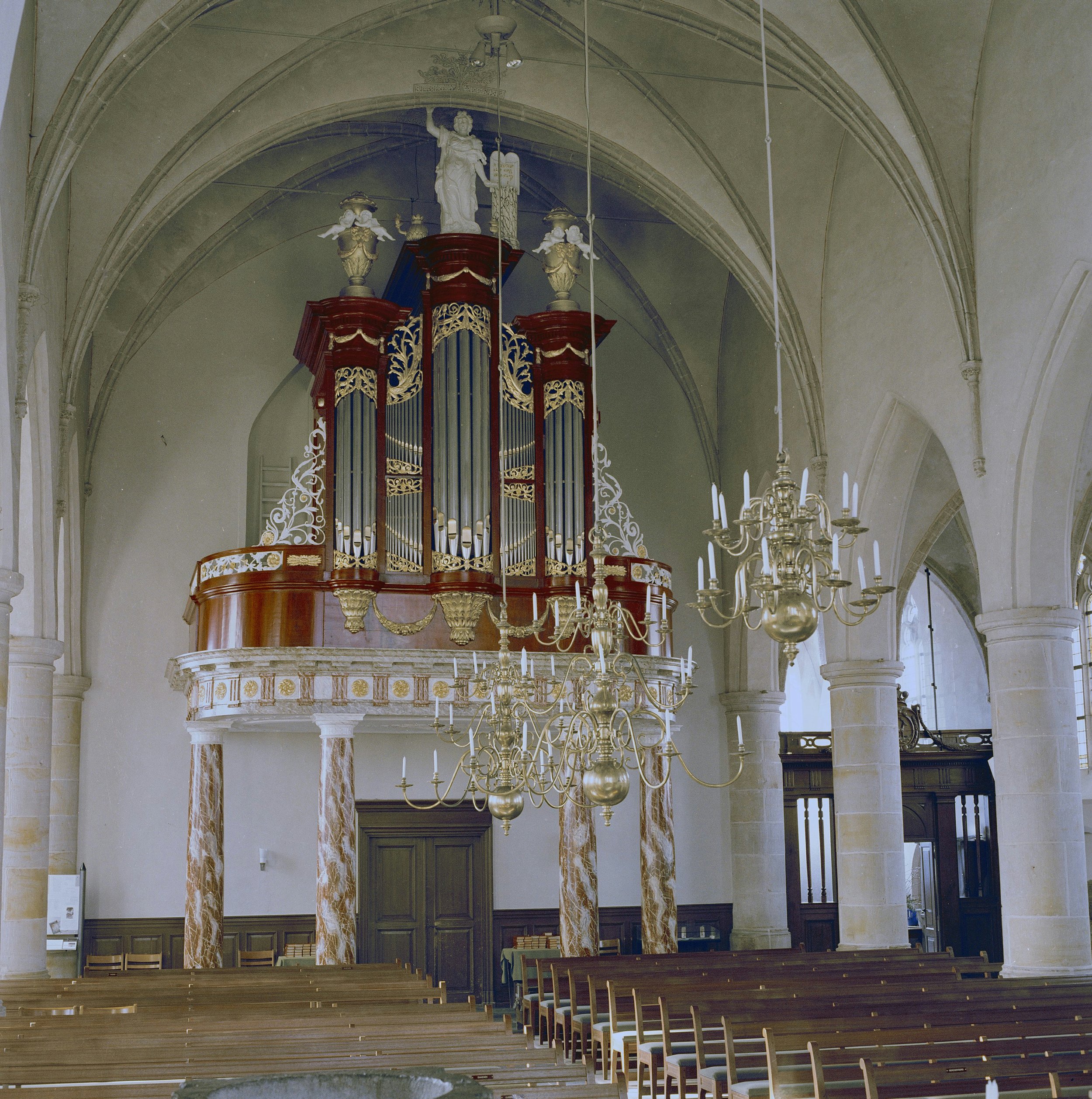 INTERIEUR,_OVERZICHT_ORGEL_-_Epe_-_20291476_-_RCE.jpg