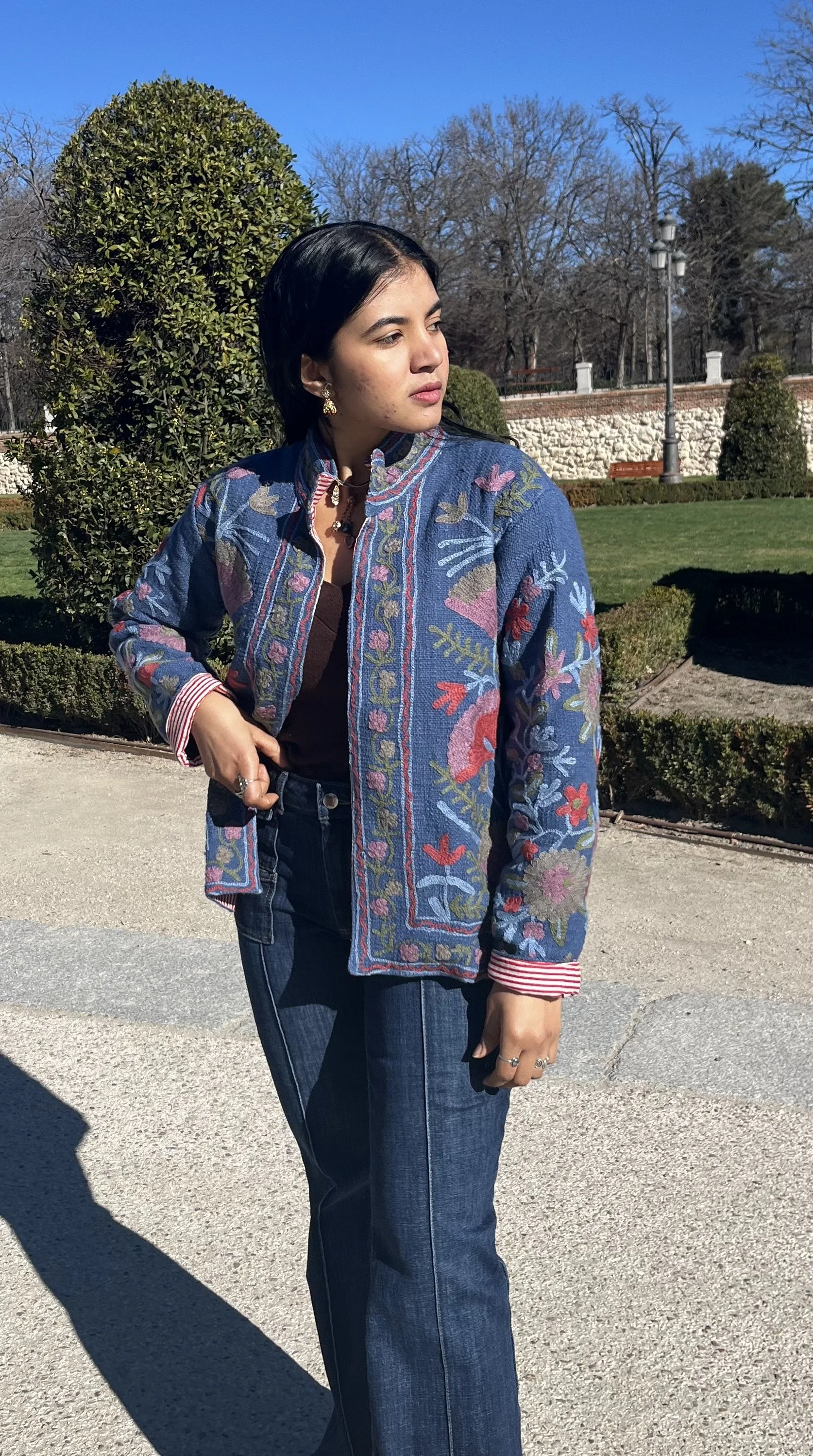 chaqueta bordada Suzanne