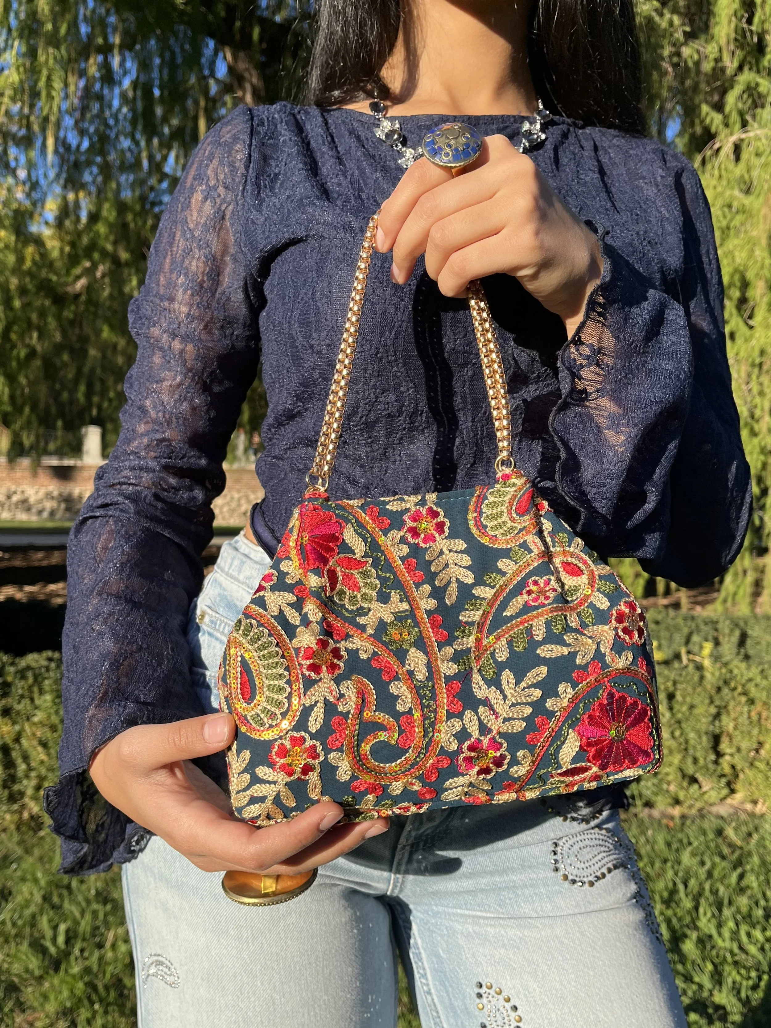 bolso bordado paisley ⟢
