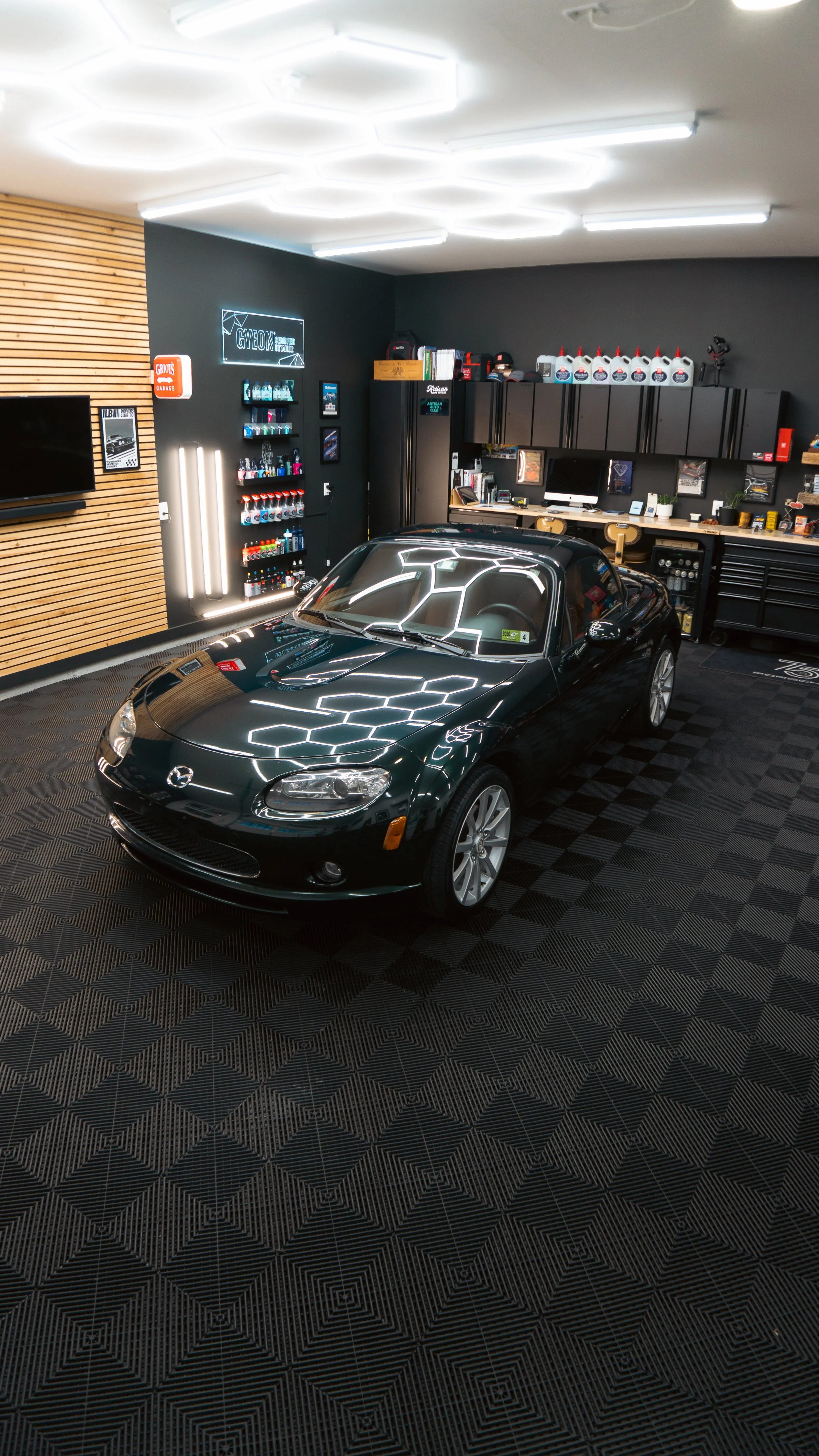 #038 - 2007 Mazda Miata MX-5
