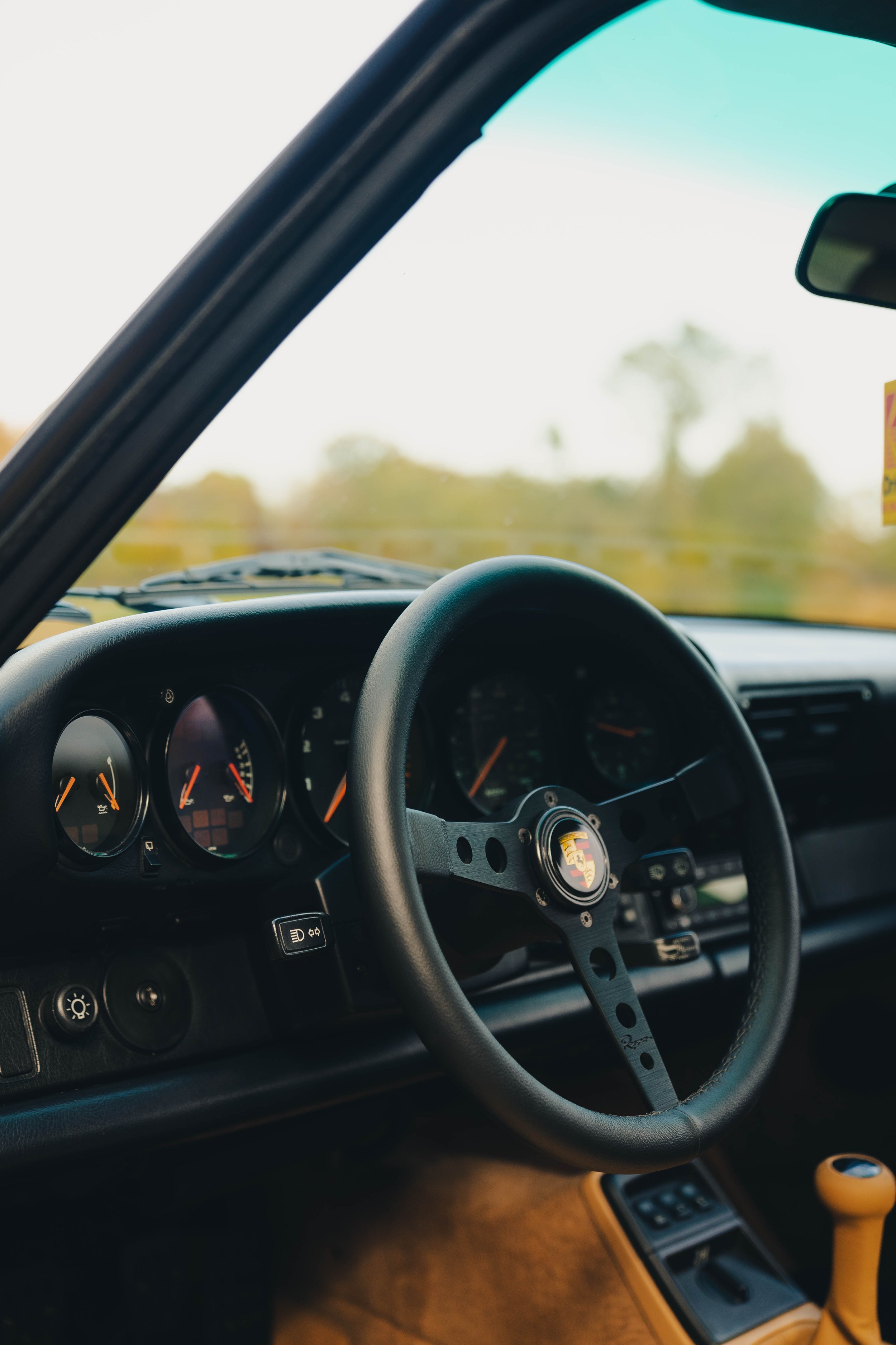Clay's Porsche 964 (29).jpeg