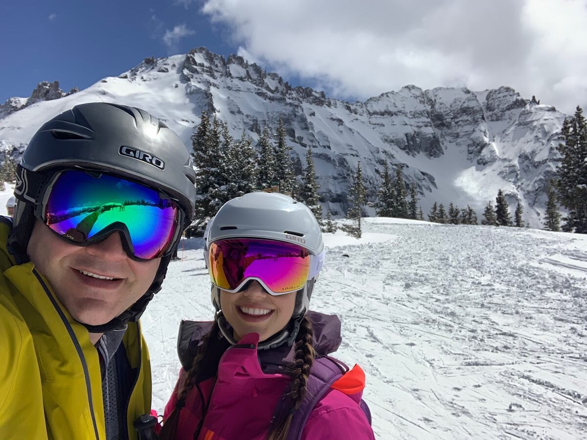 My favorite person to be on the slopes with.
❄️❄️❄️
.
.
.
❄️April 2022 
@tellurideski #telluride #telluridecolorado #tellurideskiresort #bigtandvitaminbree #skitrip
