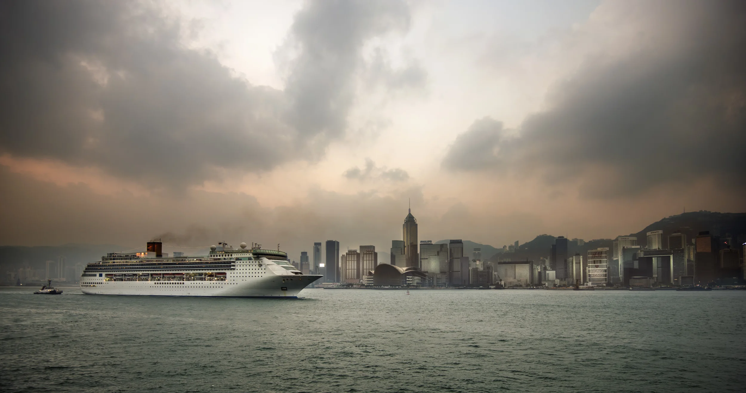 Cruse ship, Hong Kong
