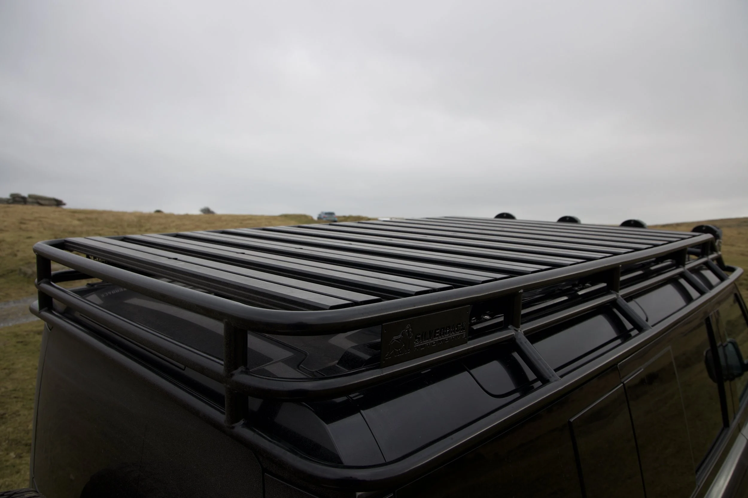 Drivers side top - roof rack rails