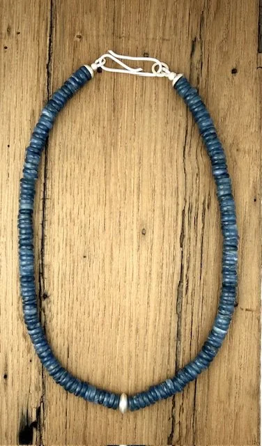 Quiet Tide necklace lying flat.jpeg