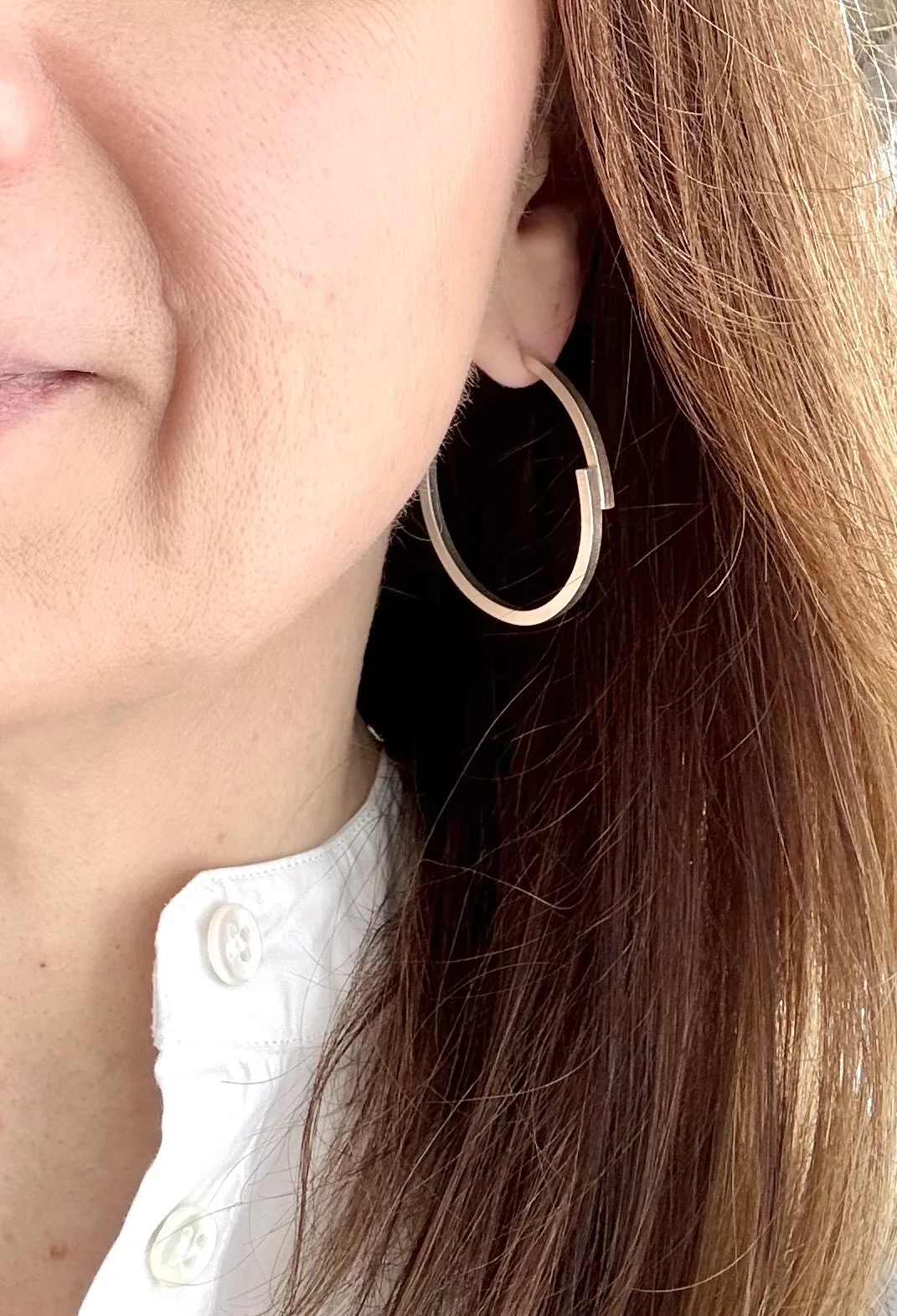 Divergence hoops worn.jpg