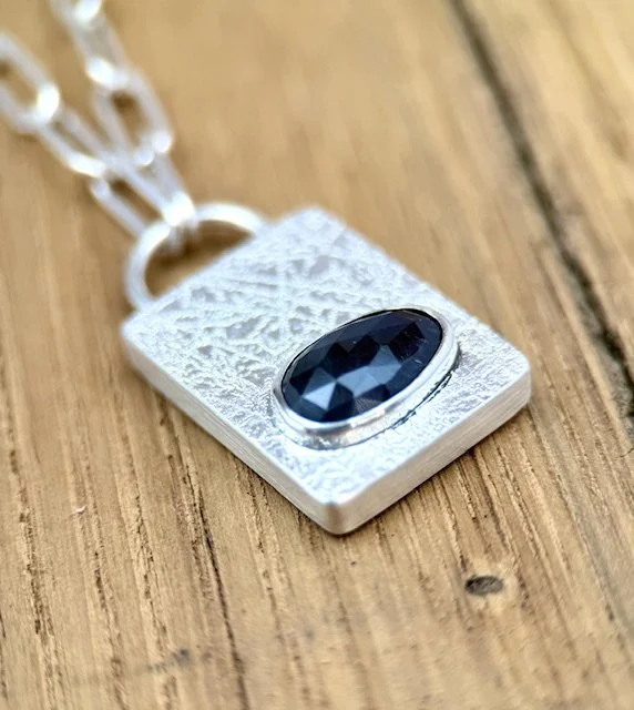 Keystone necklace blue sapphire close up.jpg