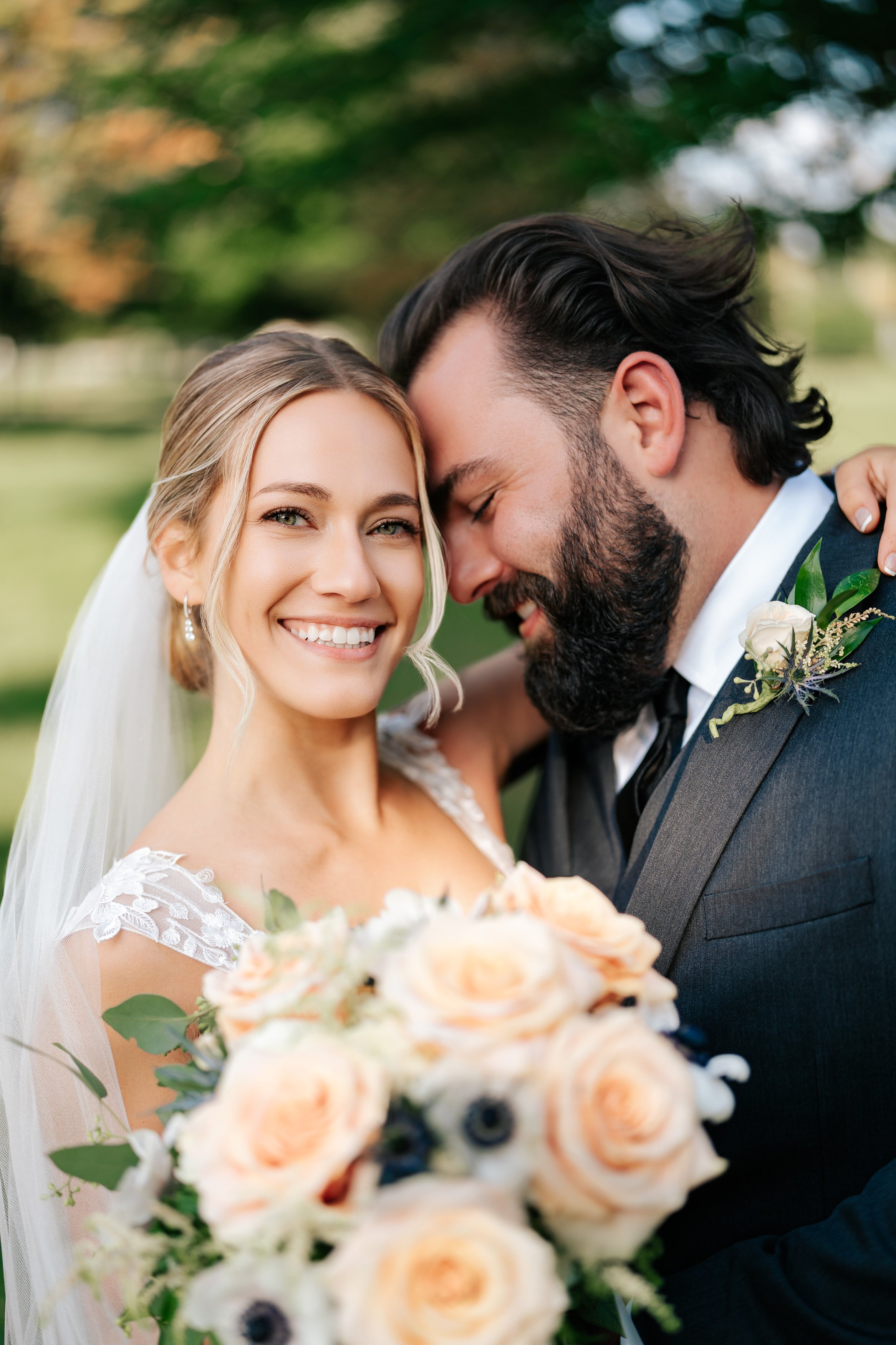 Toffler Wedding couple at Carranor Hunt And Polo Club in perrysburg, ohio. Captured by Colbis Photo