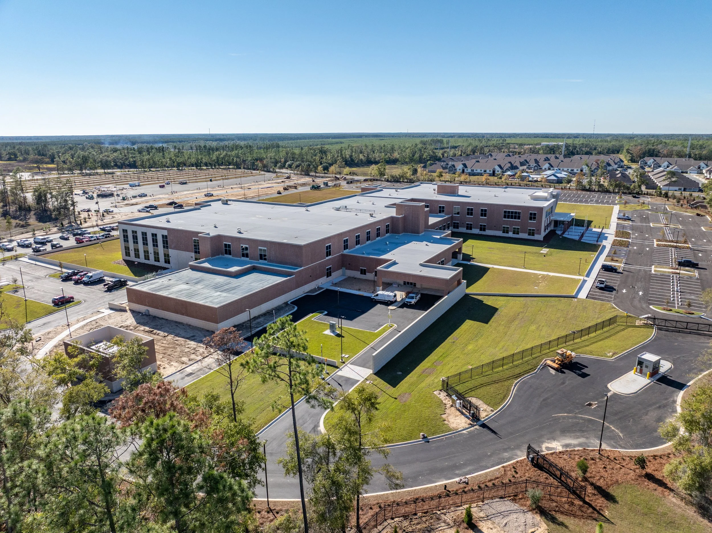 New Building - Facing Southwest @ 125' AGL