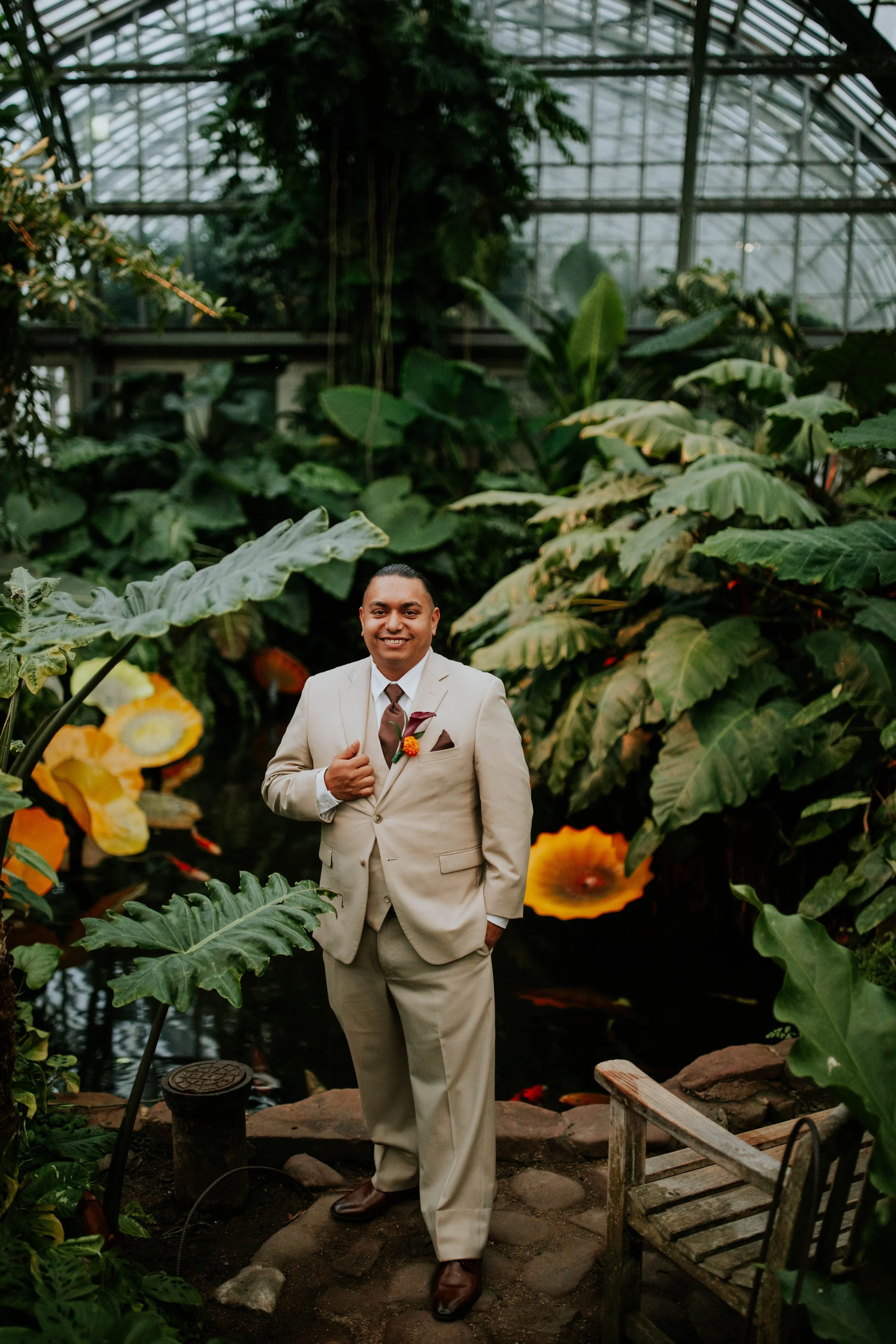 20251108.CHICAGO.EF.SAMMY.MIGUEL.WEDDING.FRAZIER.CONSERVATORY269.jpg
