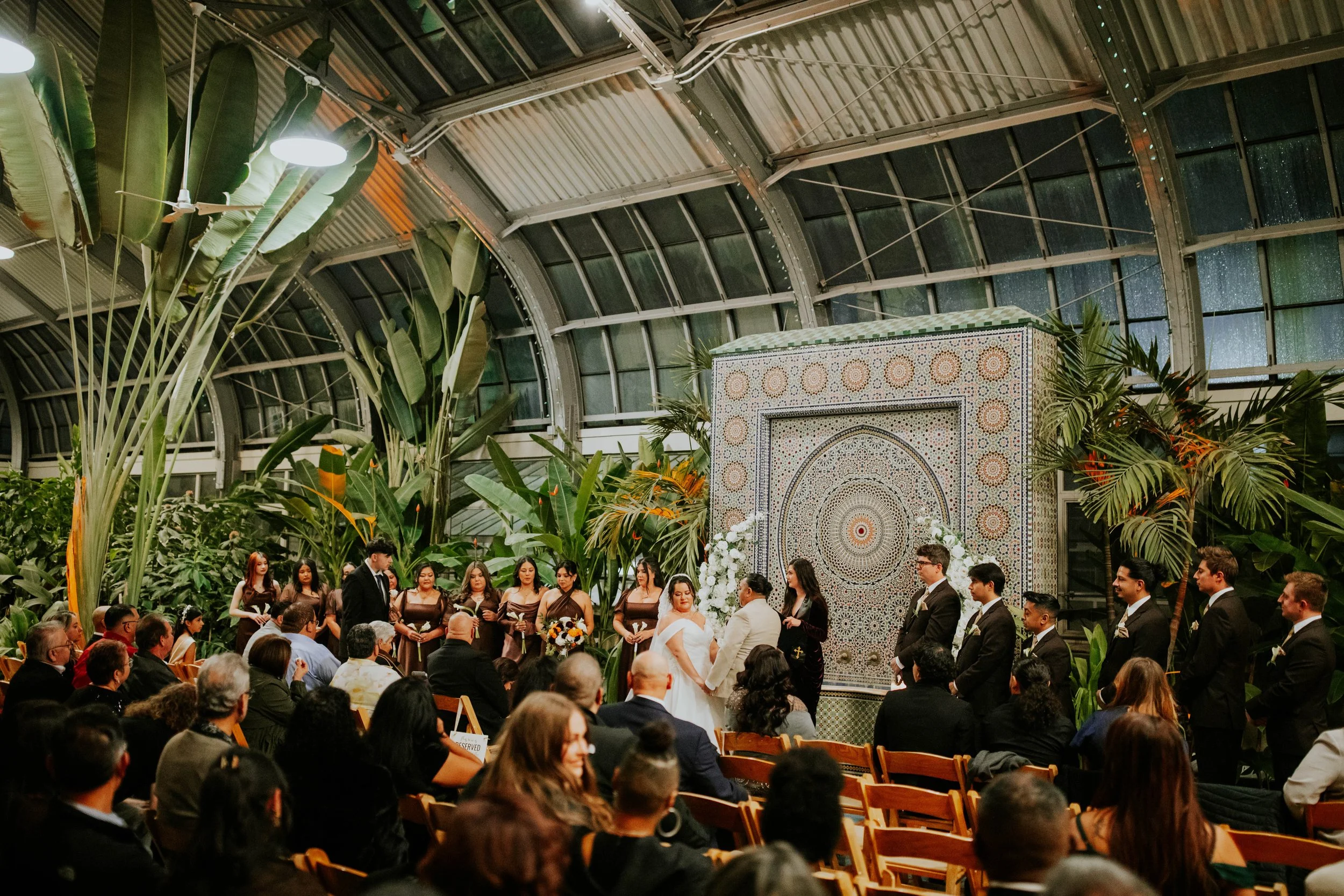 20251108.CHICAGO.EF.SAMMY.MIGUEL.WEDDING.FRAZIER.CONSERVATORY300.jpg