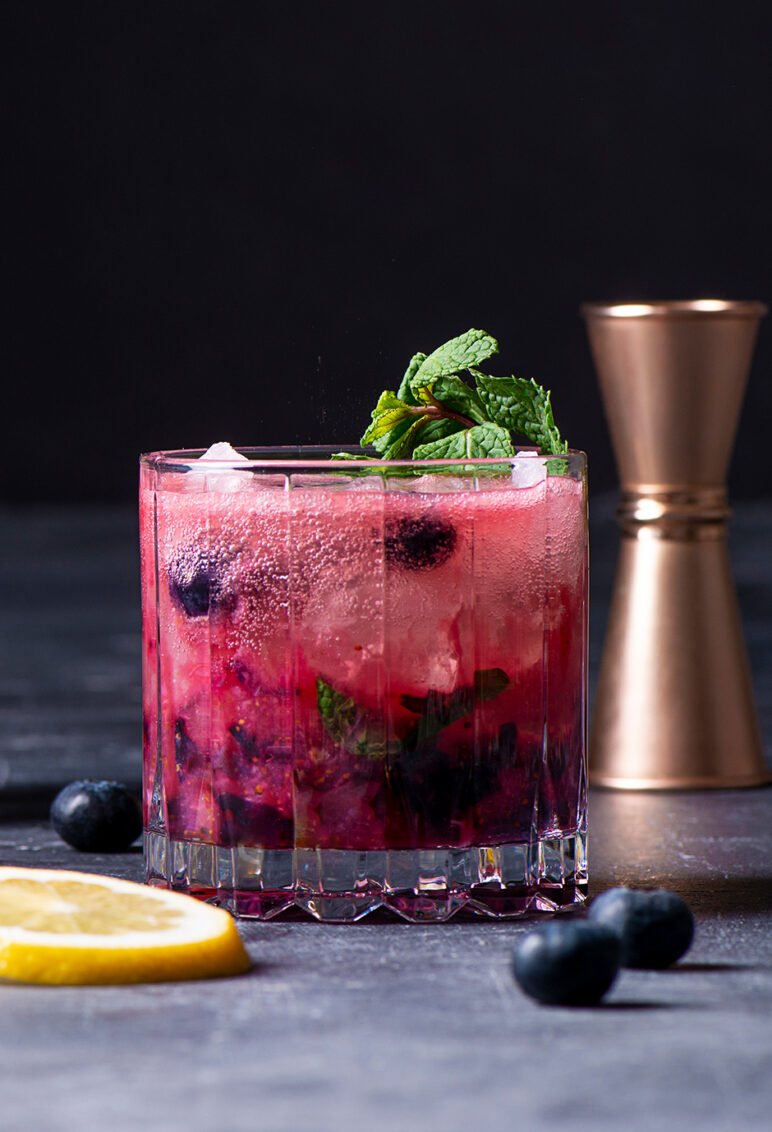 Blueberry_Bourbon_Smash-040_940x1409-772x1132.jpg
