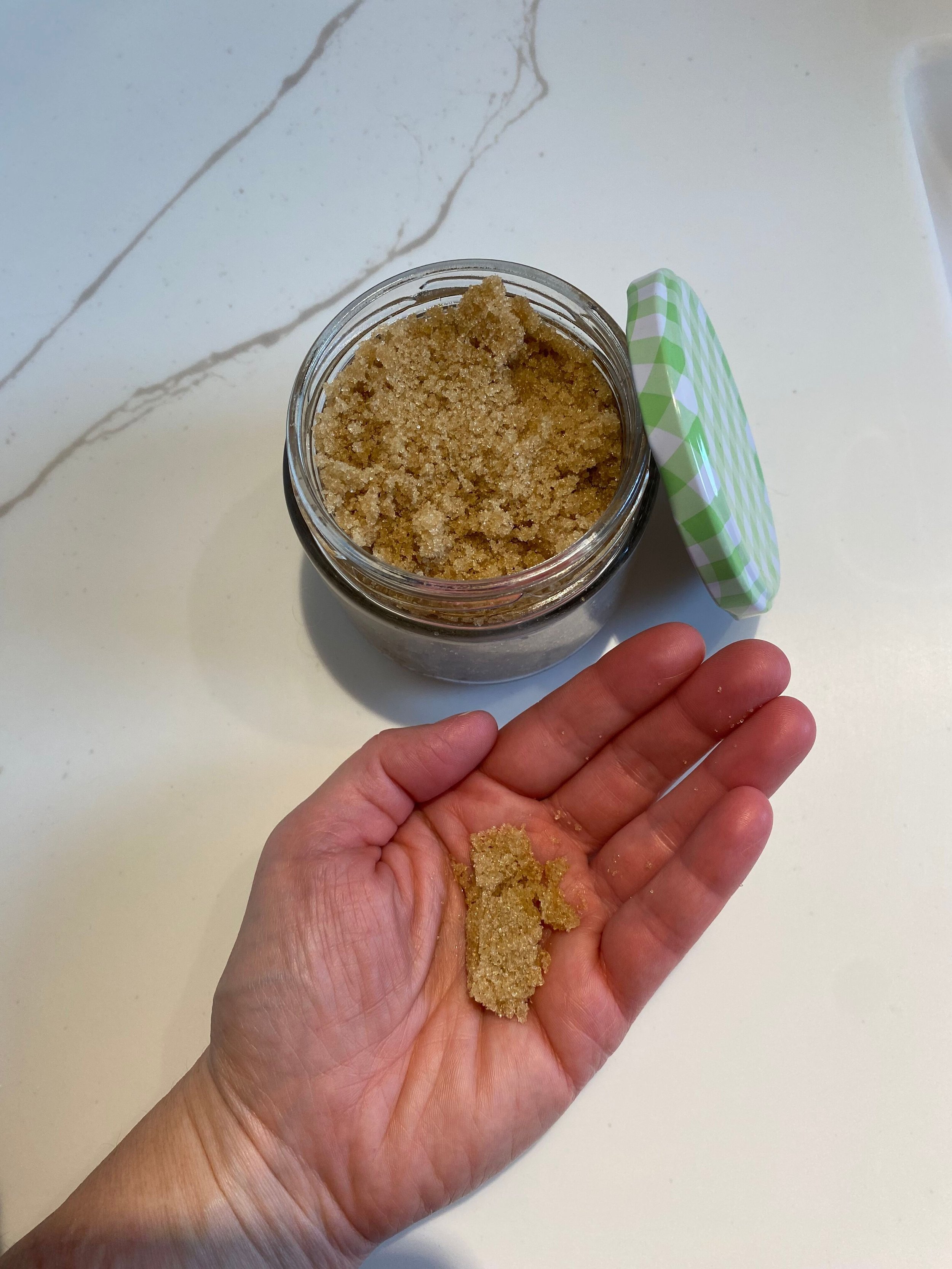 Banish Sandpaper Hands with this Homemade Sugar Scrub