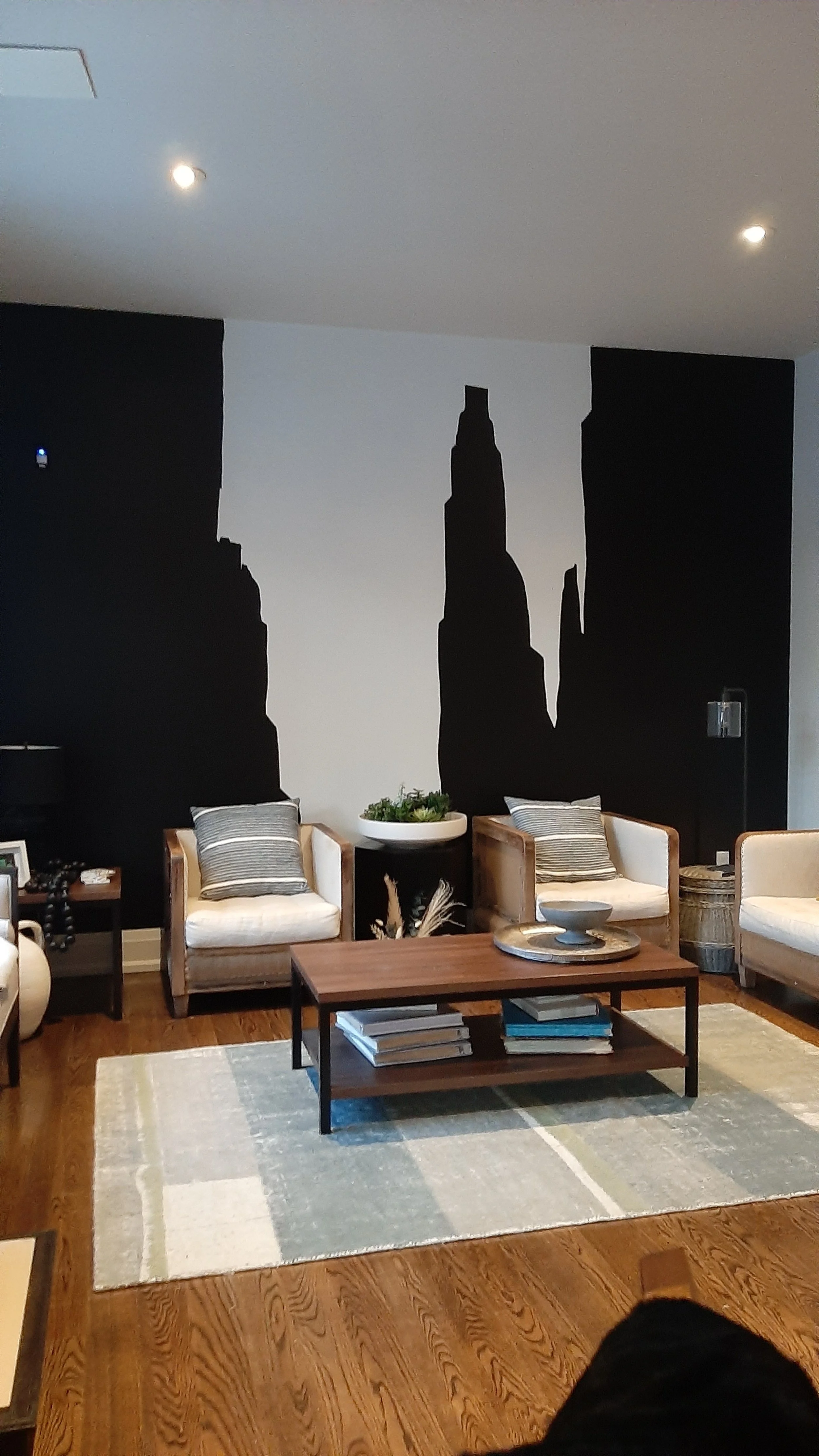Abstract murals are a gorgeous alternative to canvas art, turning the entire wall into a striking piece of artwork