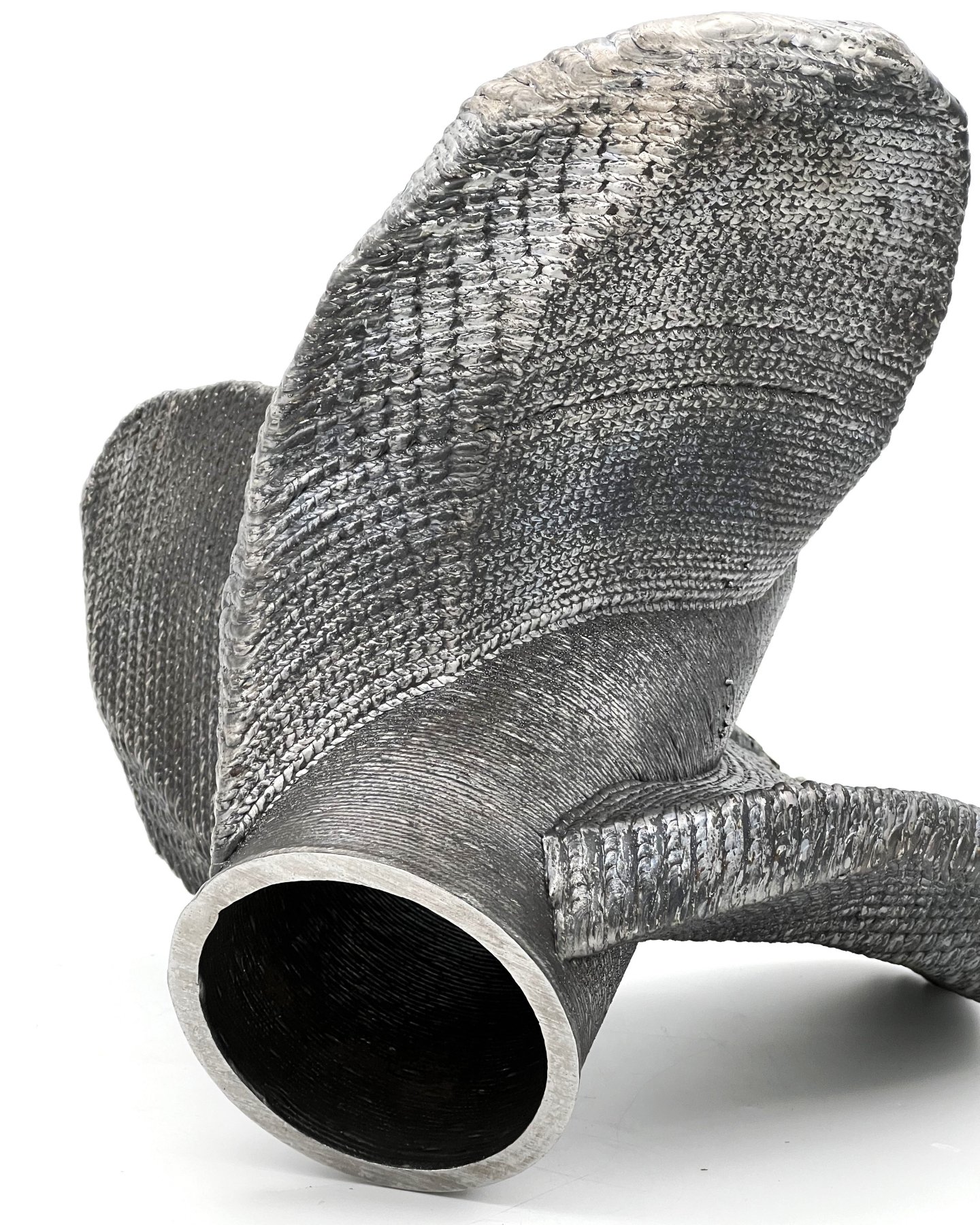 Experience the precision of metal Wire Arc Additive Manufacturing with prints from One-Off Robotics. We offer high-quality results, full process transparency, and detailed data&mdash;so you can move forward with confidence.

Refine designs, validate 