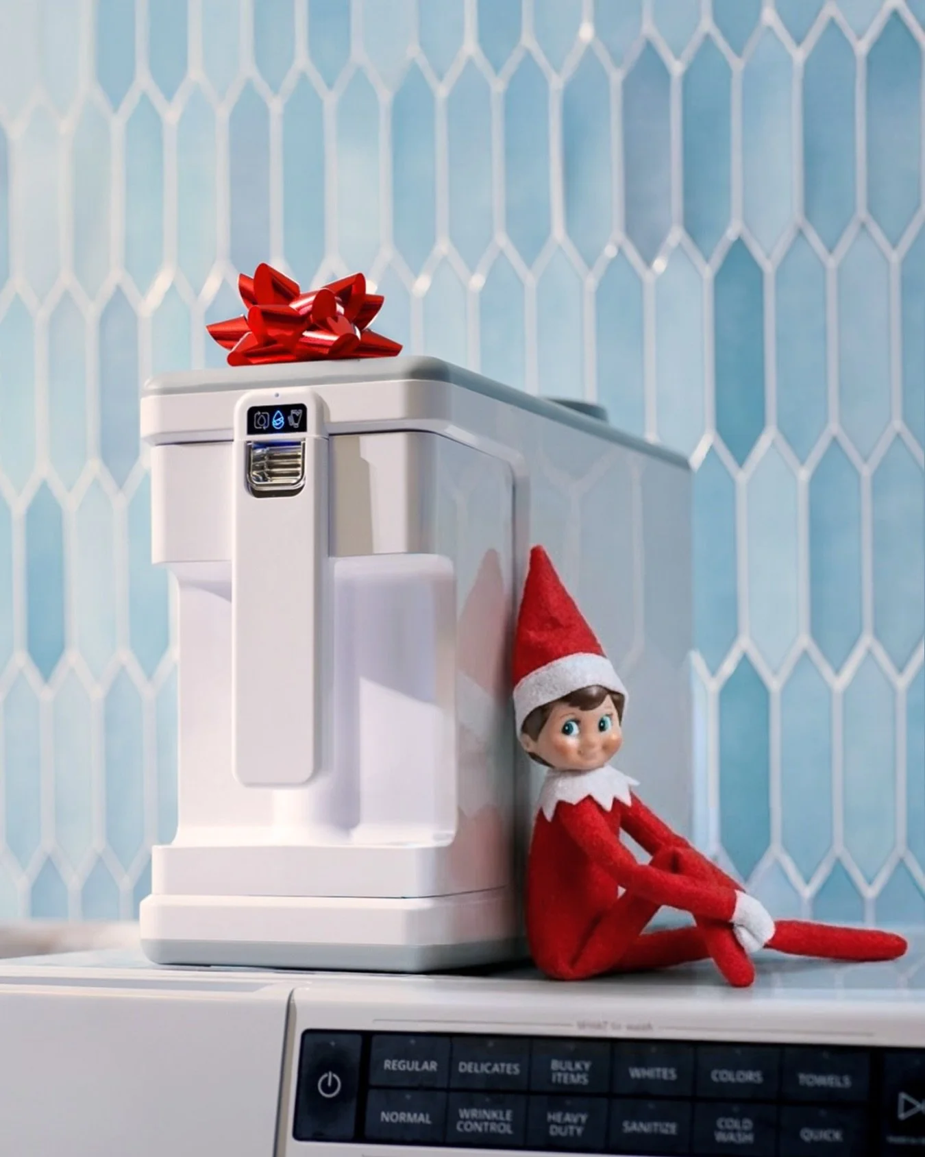 It&rsquo;s officially the 12 DAYS OF CLEANR 🎁

Our elf is hiding on cleanr.life&hellip; can you find him? 

1️⃣ Spot the elf
2️⃣ Enter your email to unlock today&rsquo;s mystery discount
3️⃣ Just like that, you&rsquo;re entered to win a $500 gift

A