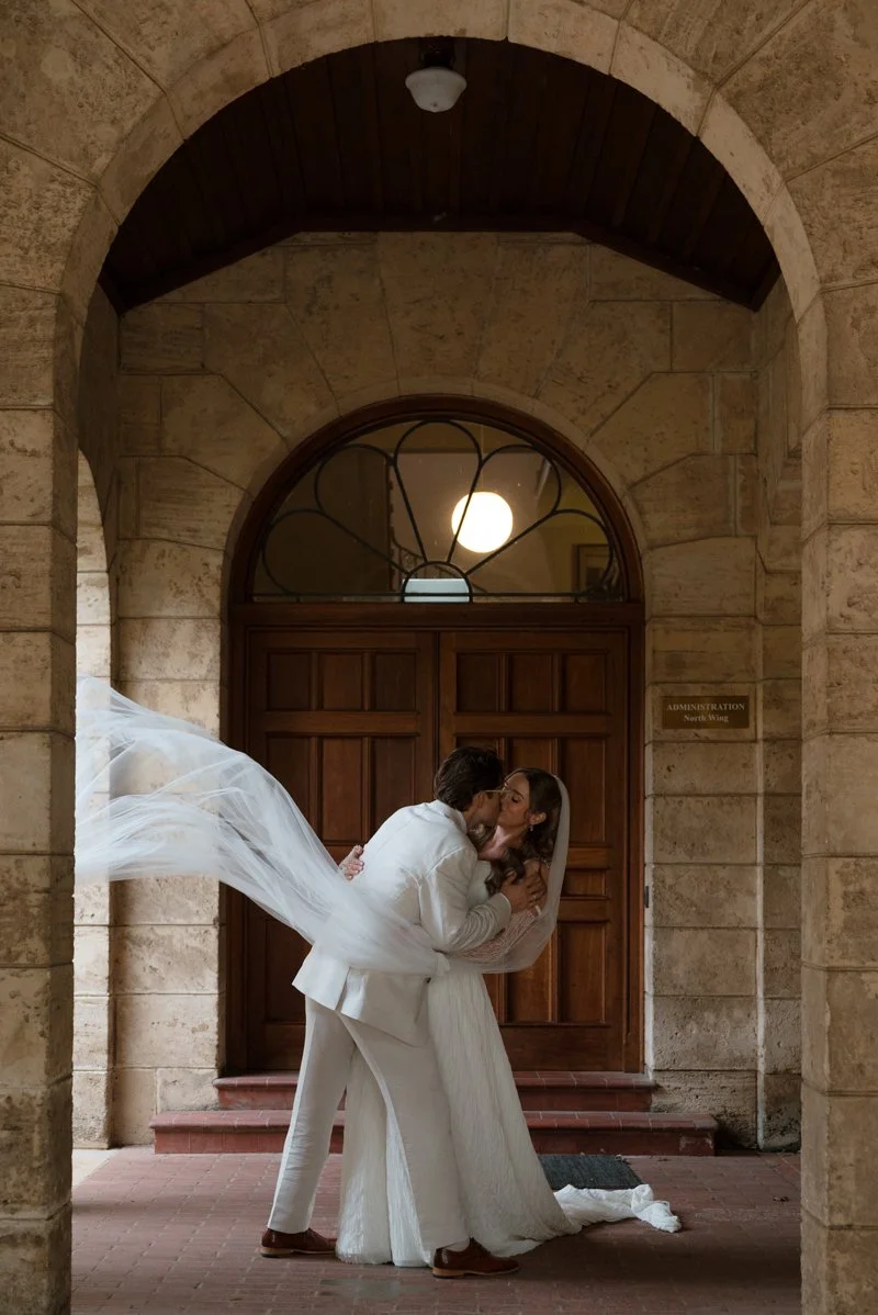 Taylor & Jamie Sneak Peaks-67.JPG