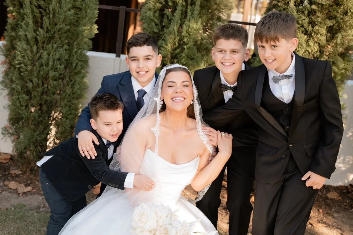 Belle&Caleb Social-674.jpg