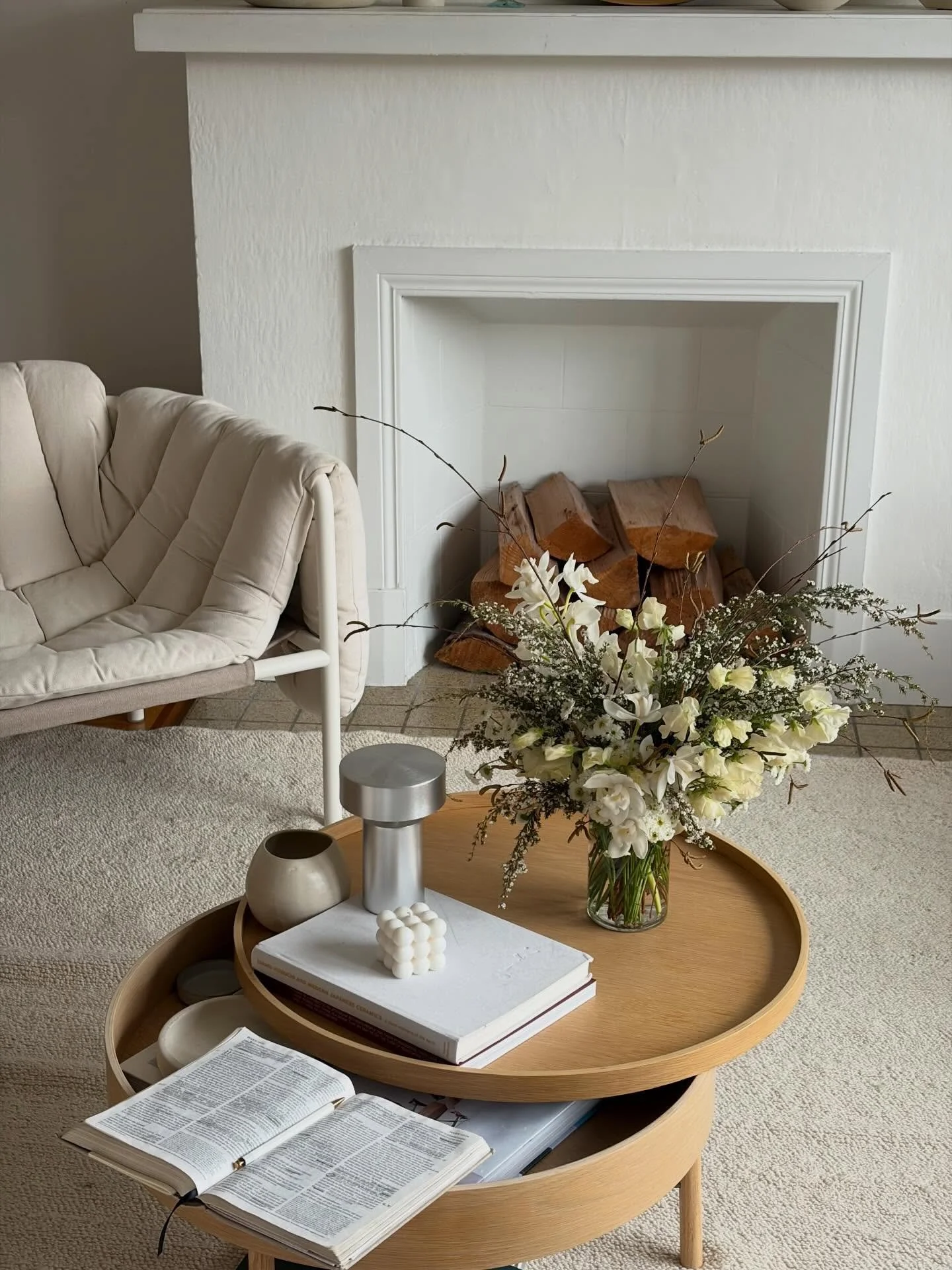 Sunday 🤍
&mdash;
@skylargeeresidence
@skylarmegangee