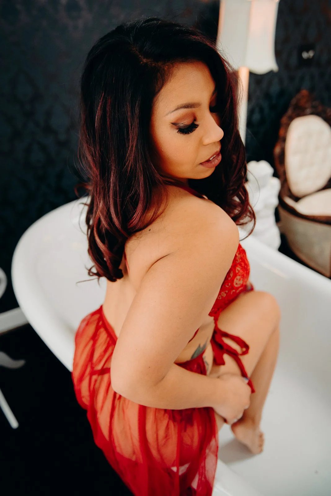 BoudoirPhotographyKHR (72 of 122).jpg