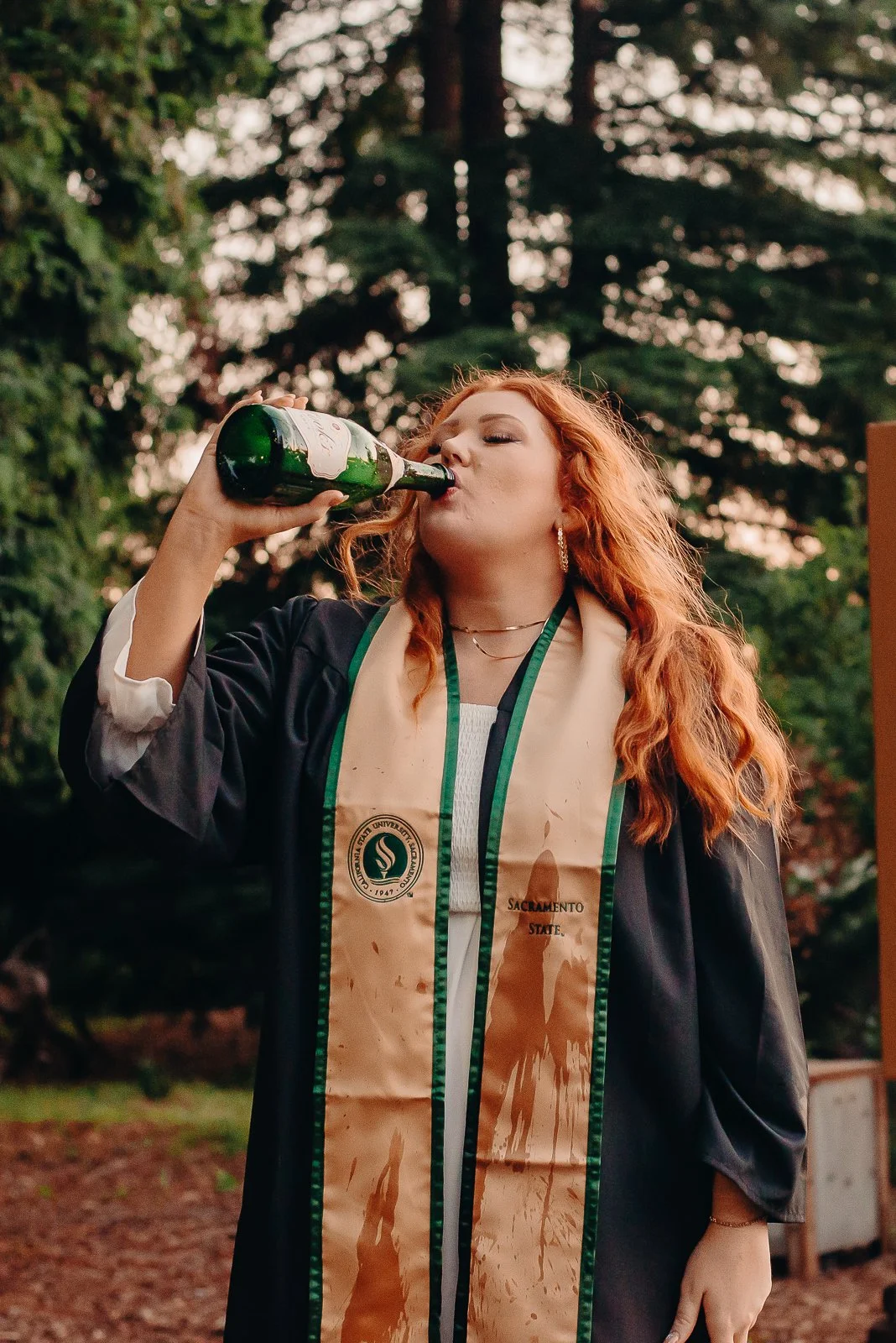 SamanthaGradPhotos_SocialMediaSize (45 of 74).jpg