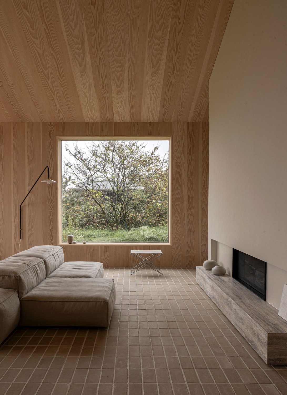 Norm-Architects_HEATHERHILL-BEACH-HOUSE_2023_JBP_45.jpg