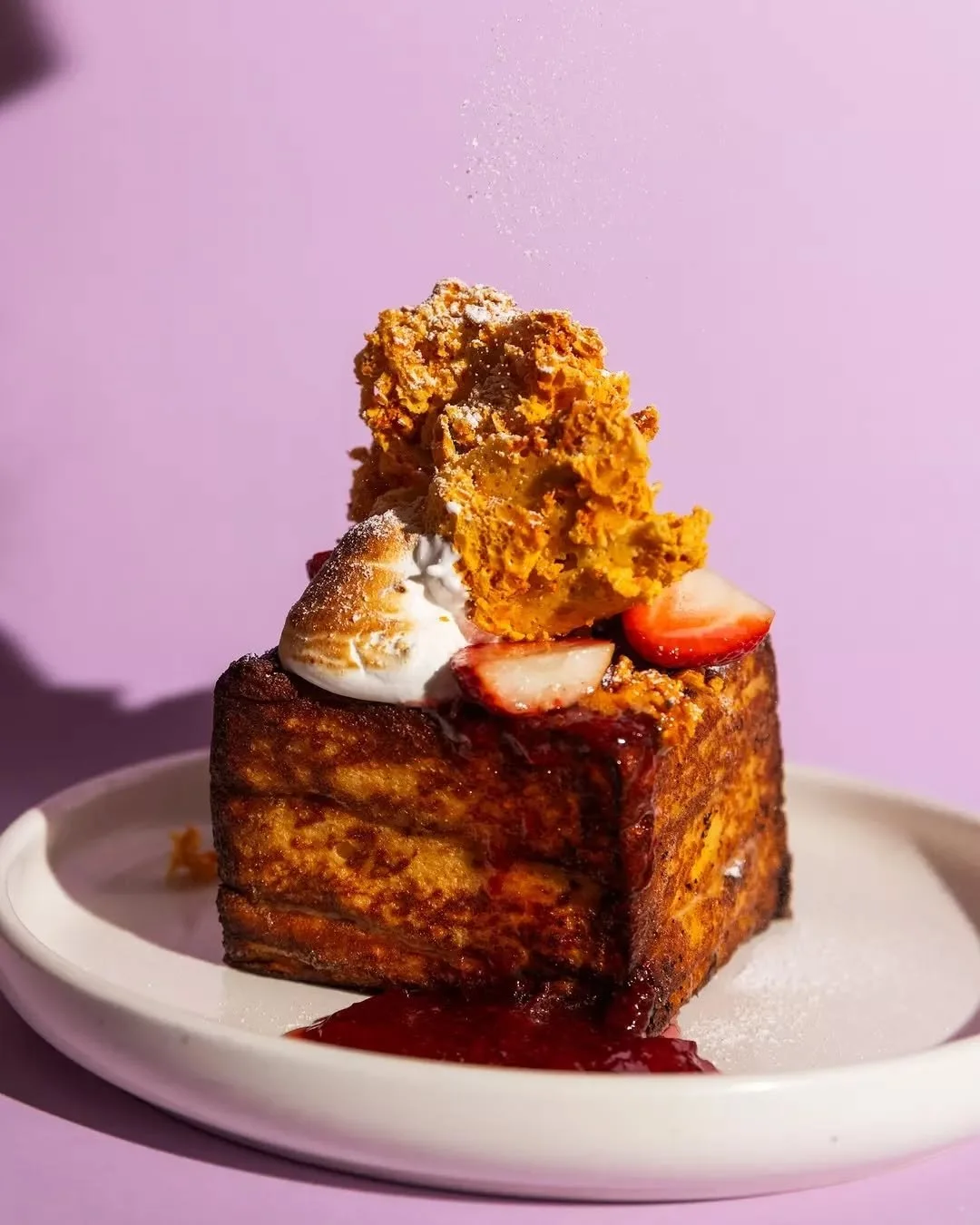 WEEKEND SPECIAL
This weekend we&rsquo;re serving our iconic Hong Kong style French toast in strawberry and white chocolate flavour. 🍓 Topped with honeycomb, strawberry curd, and white chocolate ganache. Come taste what the hype is about!
