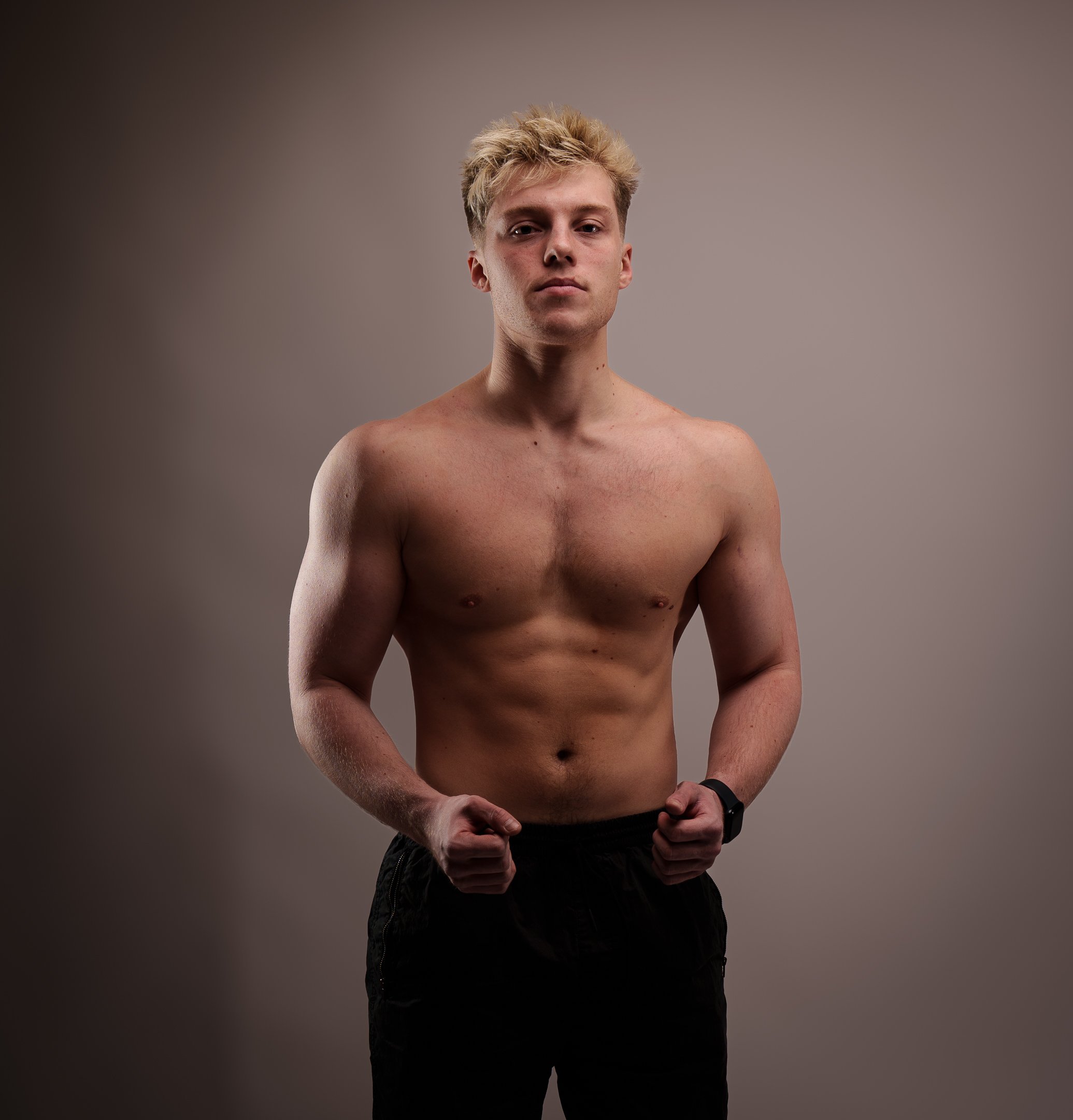 dan studio shoot 5th march sample 19.jpg