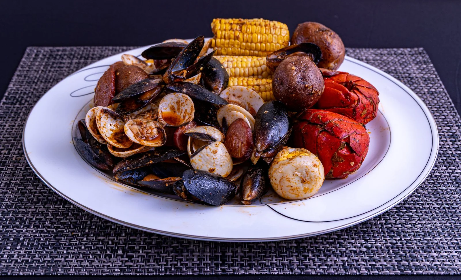 Family meal from Juicy Seafood