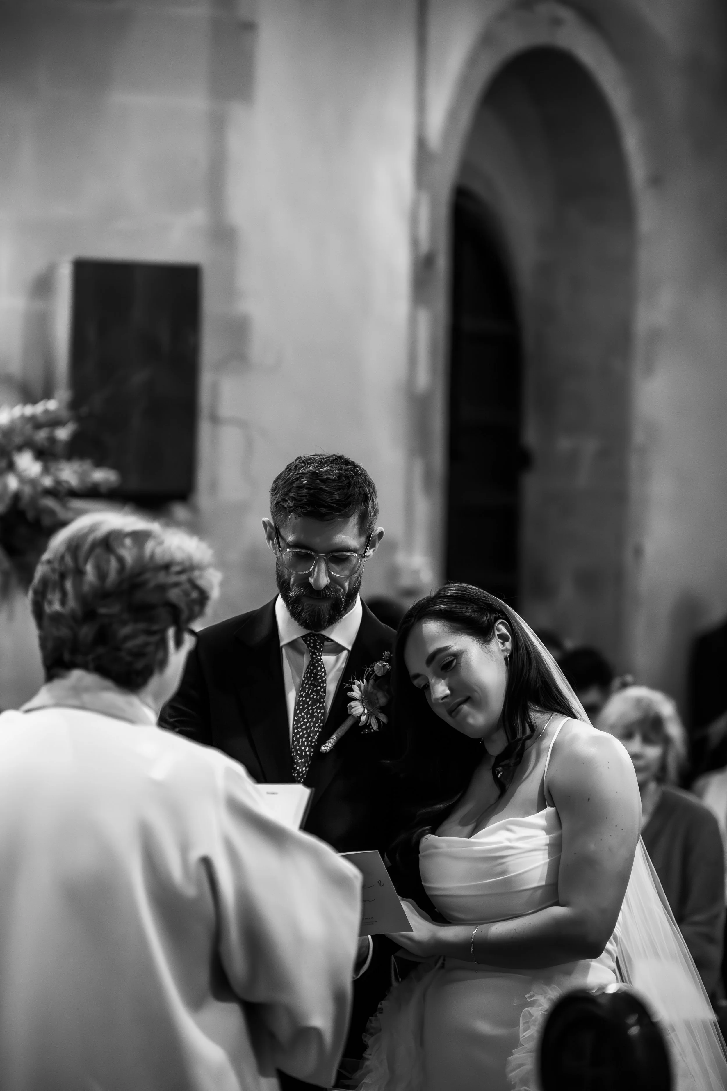 Hattie and Thom - Preview-2.jpg