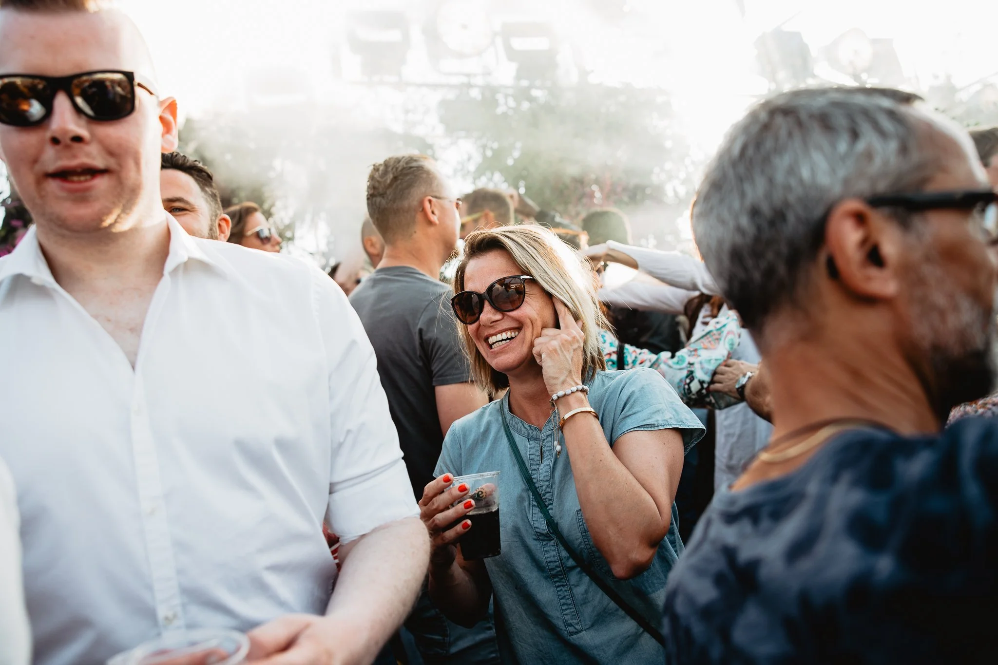 ZON, ZWAAI &amp; ZEKER WETEN DAT JE ERBIJ BENT! ☀️👑
Het wordt heerlijk weertje en Koningsdag staat voor de deur - maar voordat je dat weekend in knalt...scoor nog even je ticket voor Buitensporig 2025! 🎟️

Op 7 juni gaan we all out aan het Valkenbu