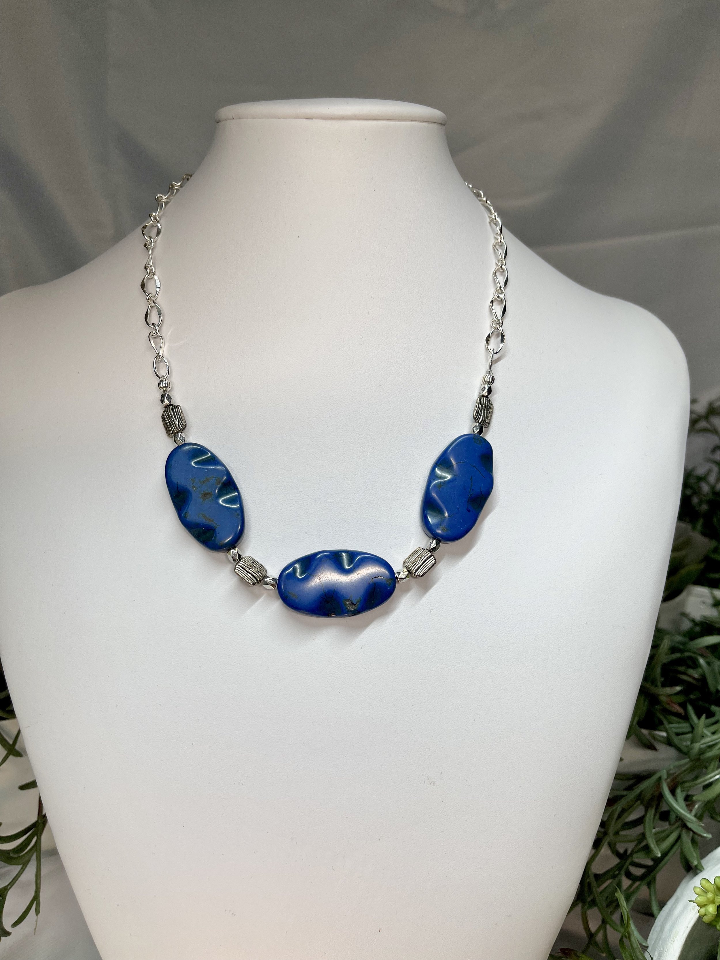 Blue Howlite Chain Necklace