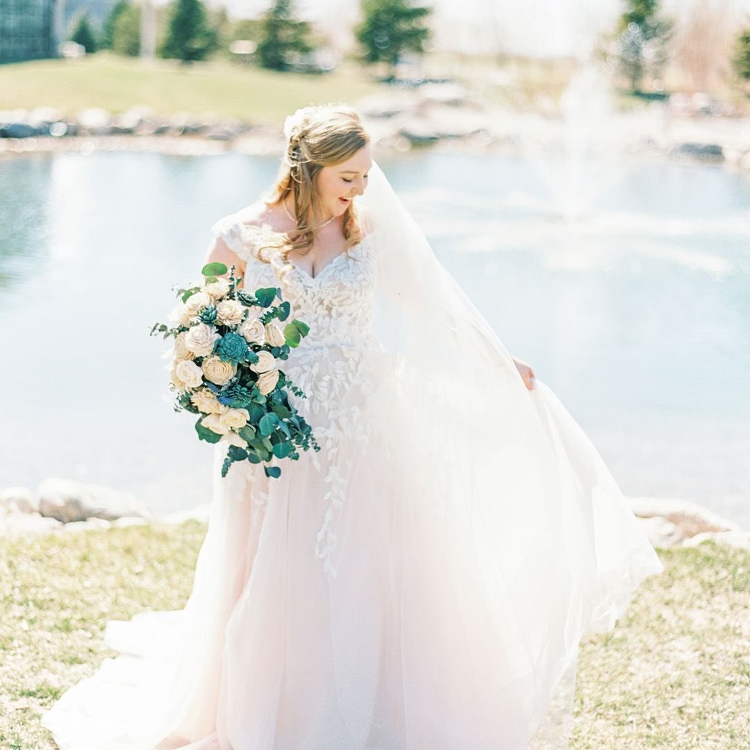 Film Friday feels like the perfect opportunity to share some of my favorite film images from Clark &amp; Sarah&rsquo;s beautiful spring wedding! When the film turns out this good, it&rsquo;s hard not to share them all. Perfect weather, an amazing cou