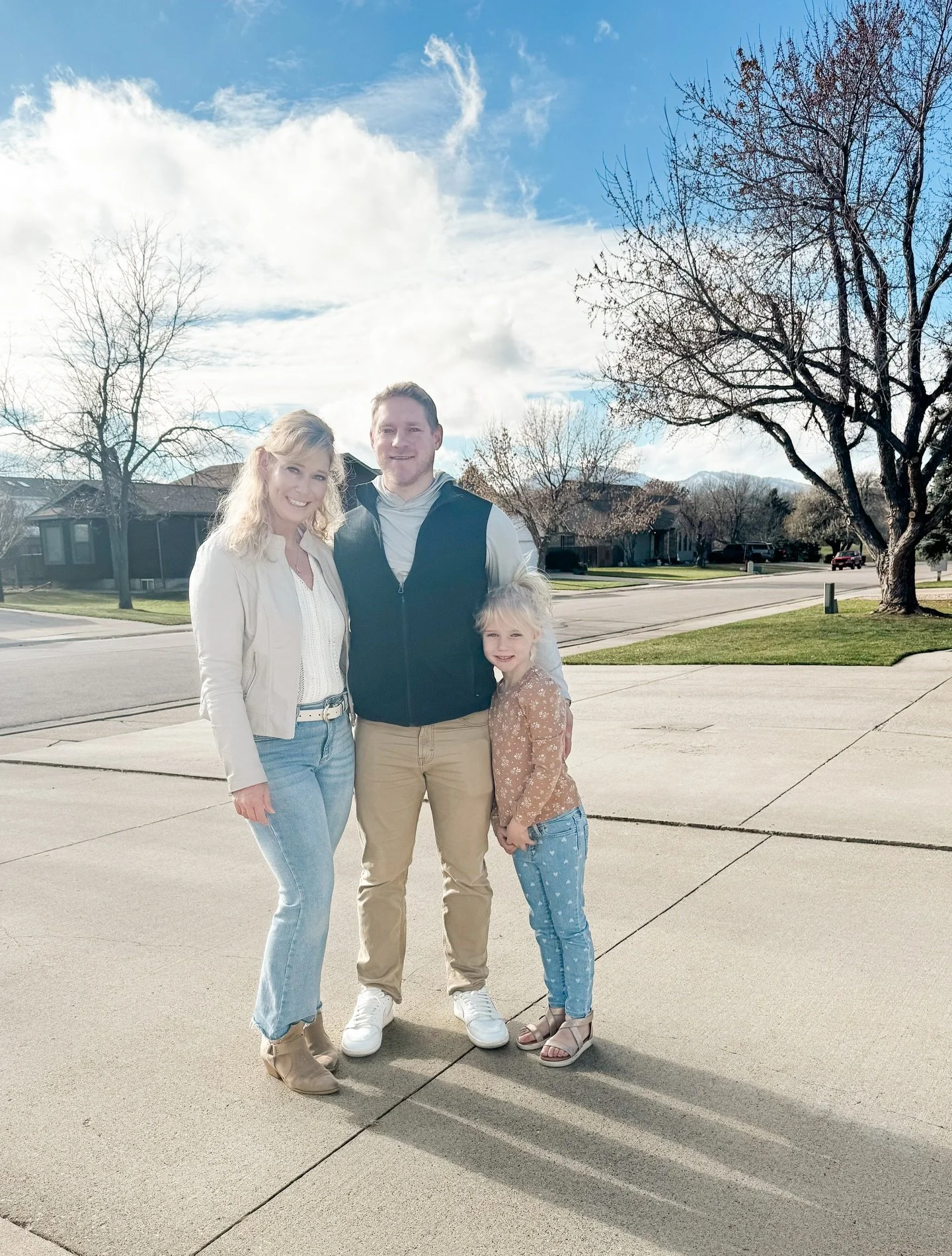 Happy Thanksgiving to everyone from our little family to yours! So very thankful for all of you for following my photography and supporting my business. Means so much!! 💕