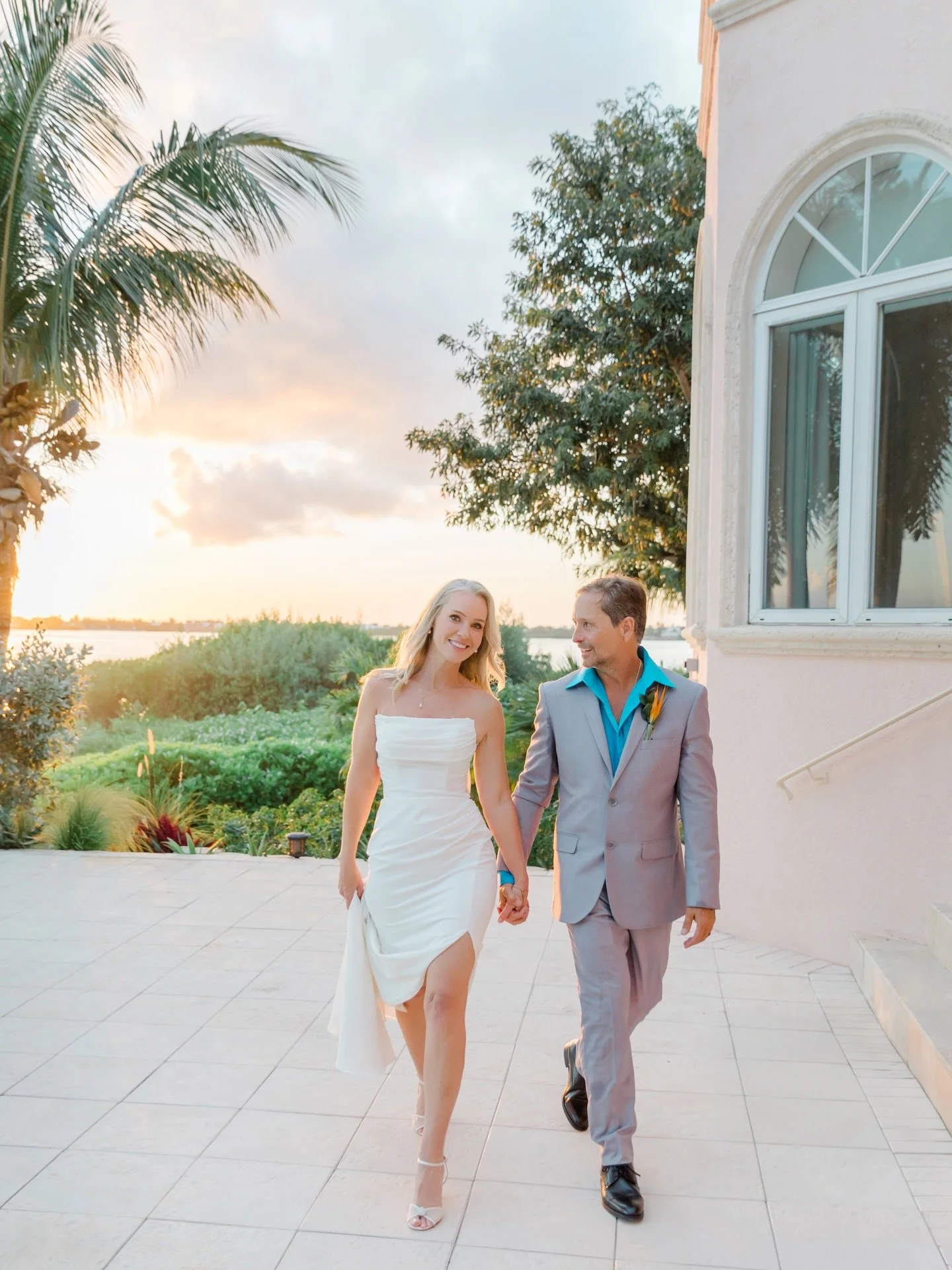 Finalizing the last of my 2025 weddings and I cannot WAIT to blog this gorgeous Florida wedding. What I wouldn&rsquo;t do to be someplace tropical right about now&hellip; 🌴