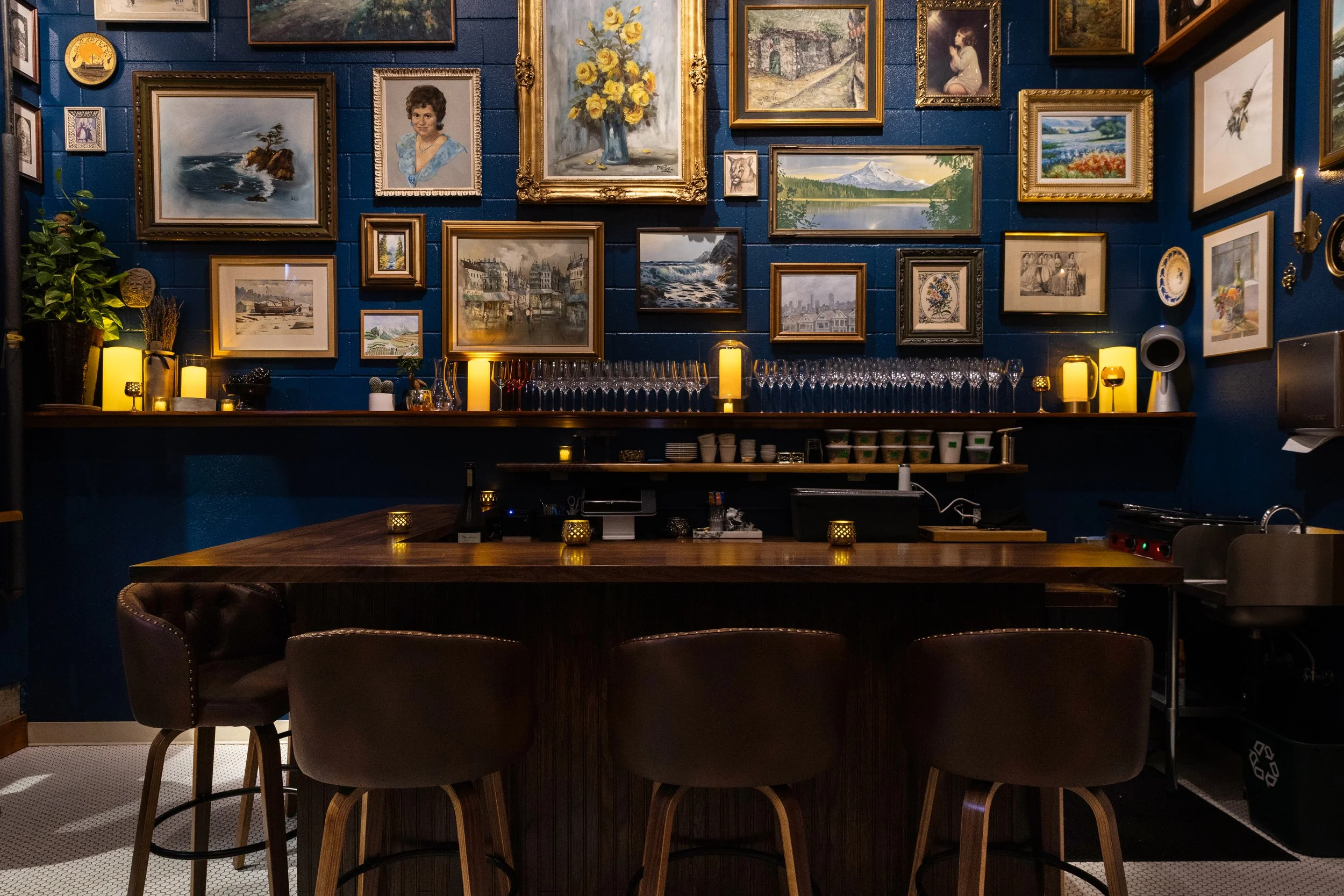 Buvons_Interior05 copy.jpg