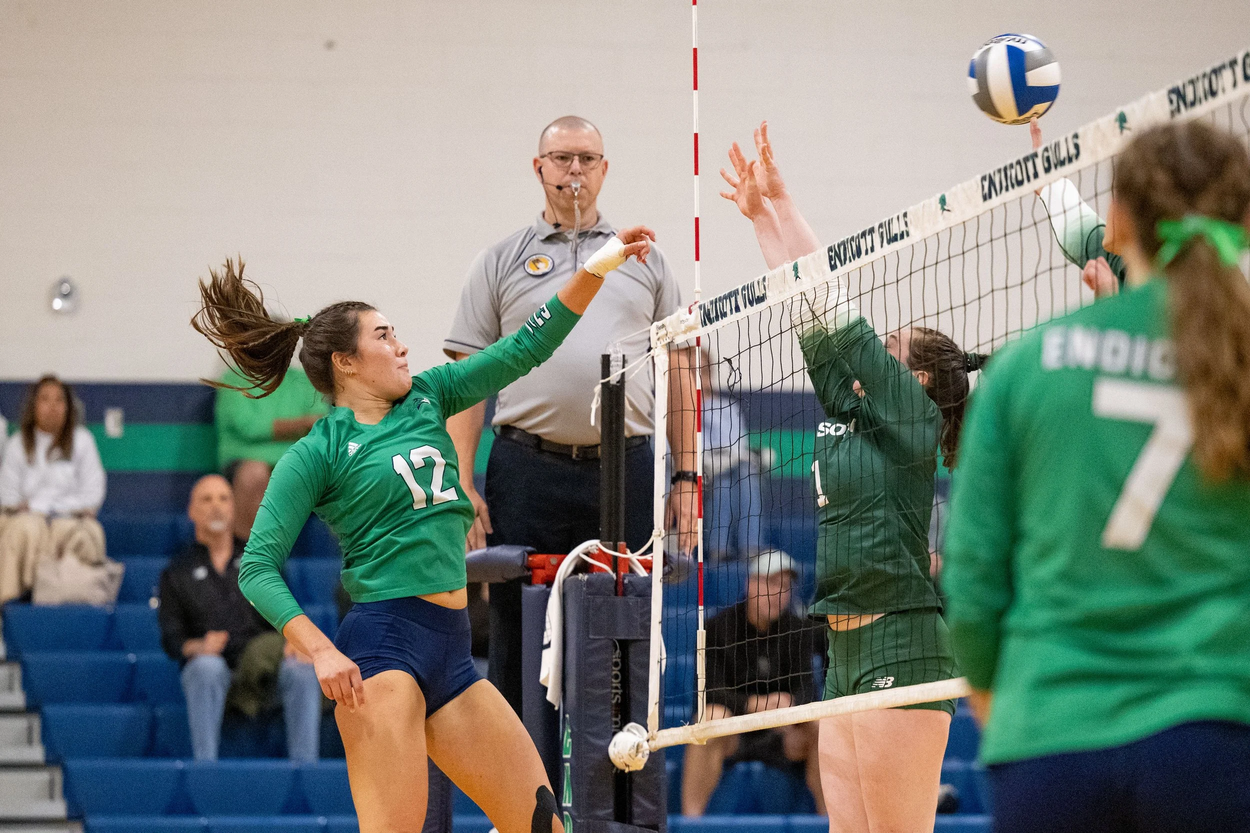 10_10_2025_GJO_WVB vs Babson-30.JPG