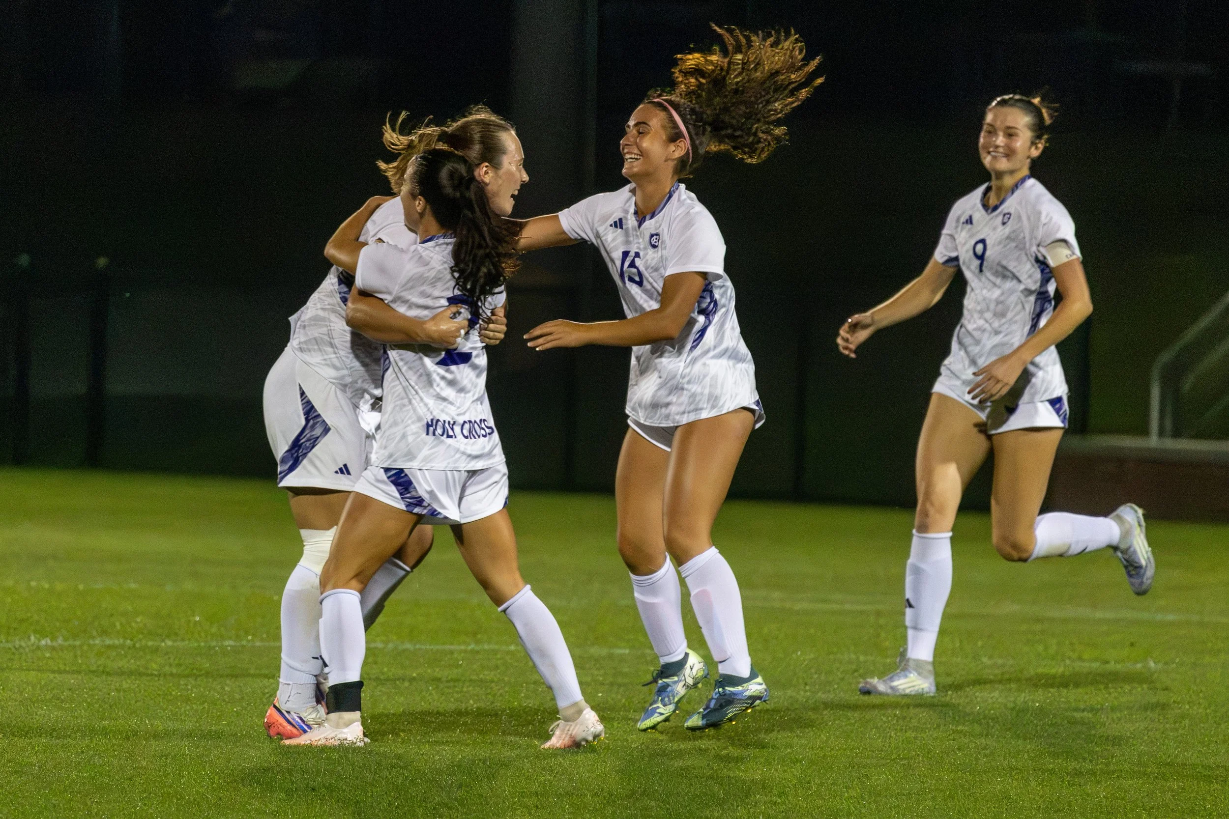 8.23 WSOC vs Brown Favs-11.JPG