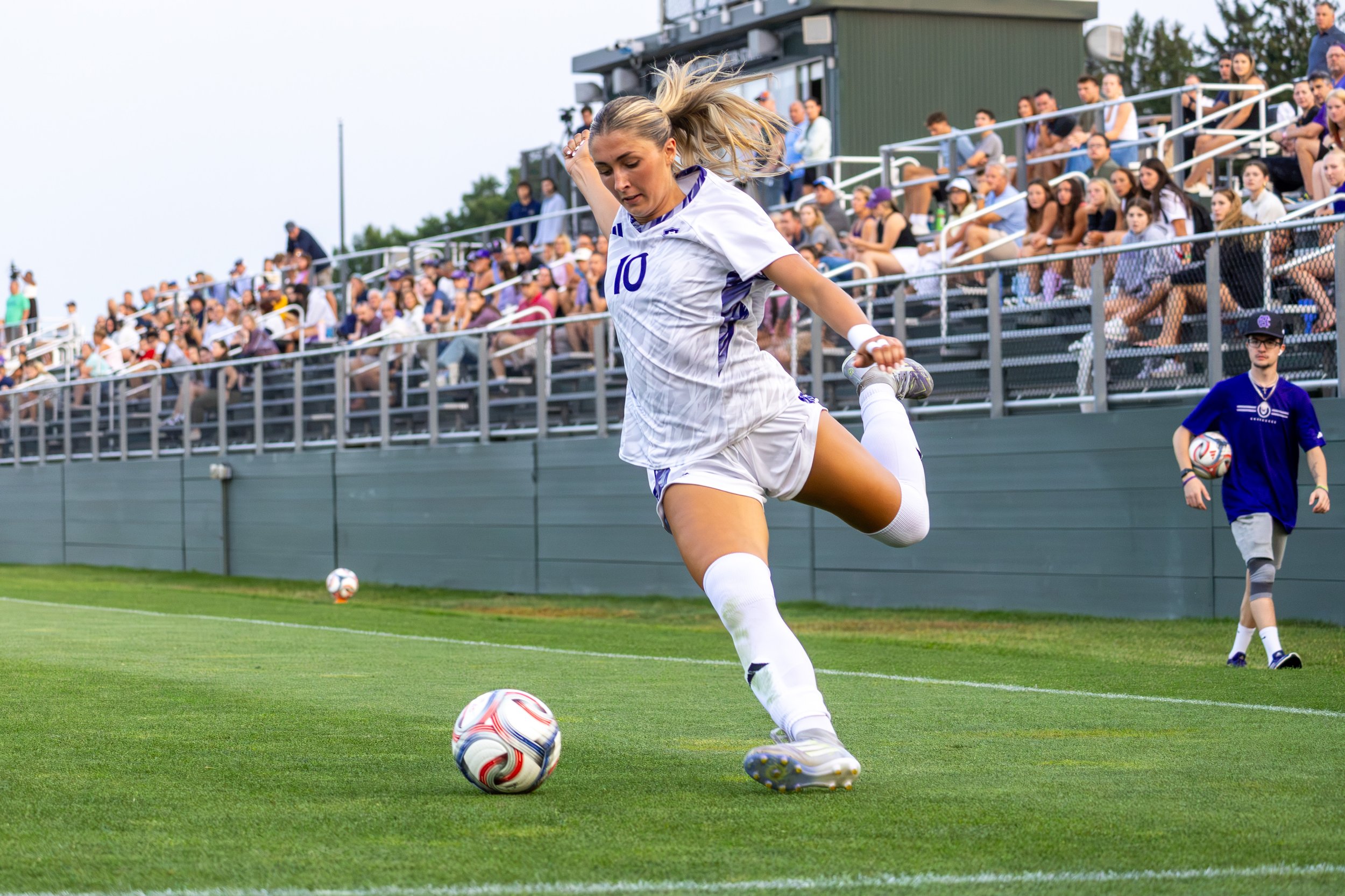 8.12 WSOC vs Quinnipiac-6.jpg