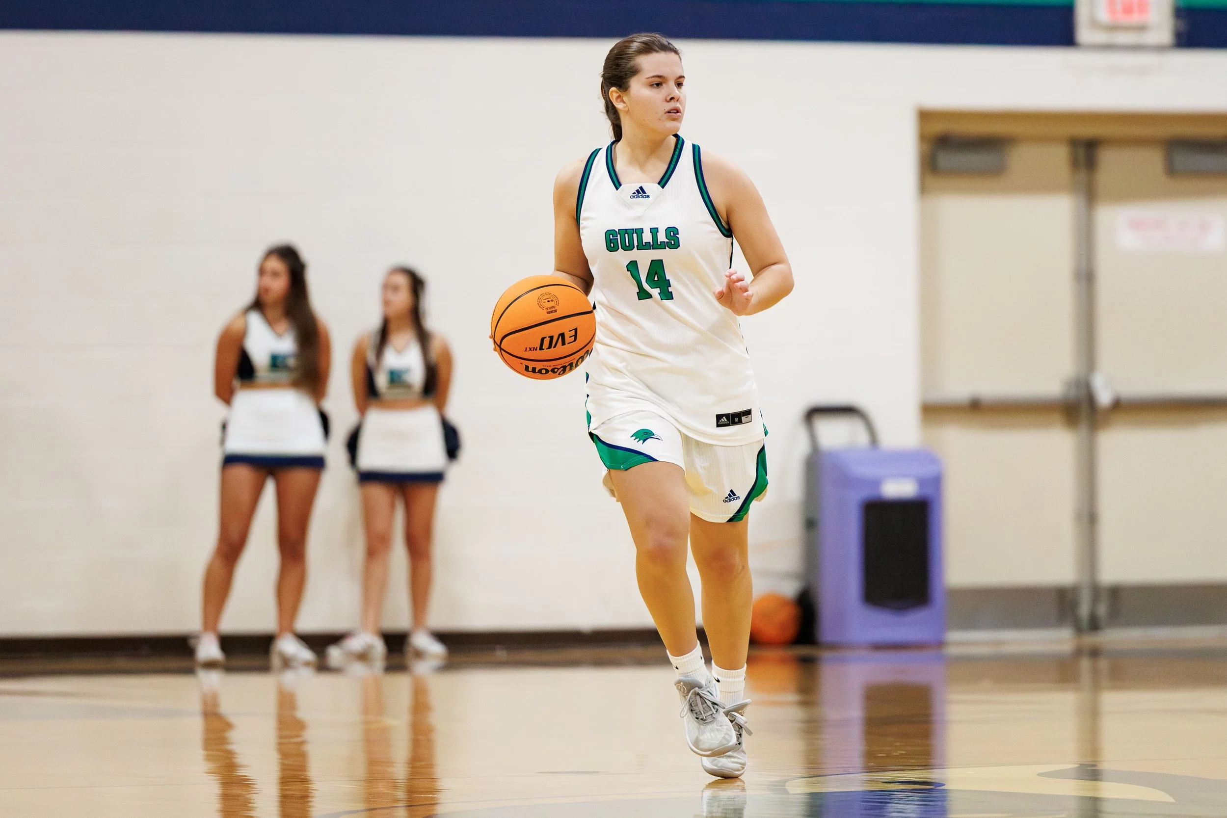 11_14_2025_GJO_WBB vs Babson-15.JPG
