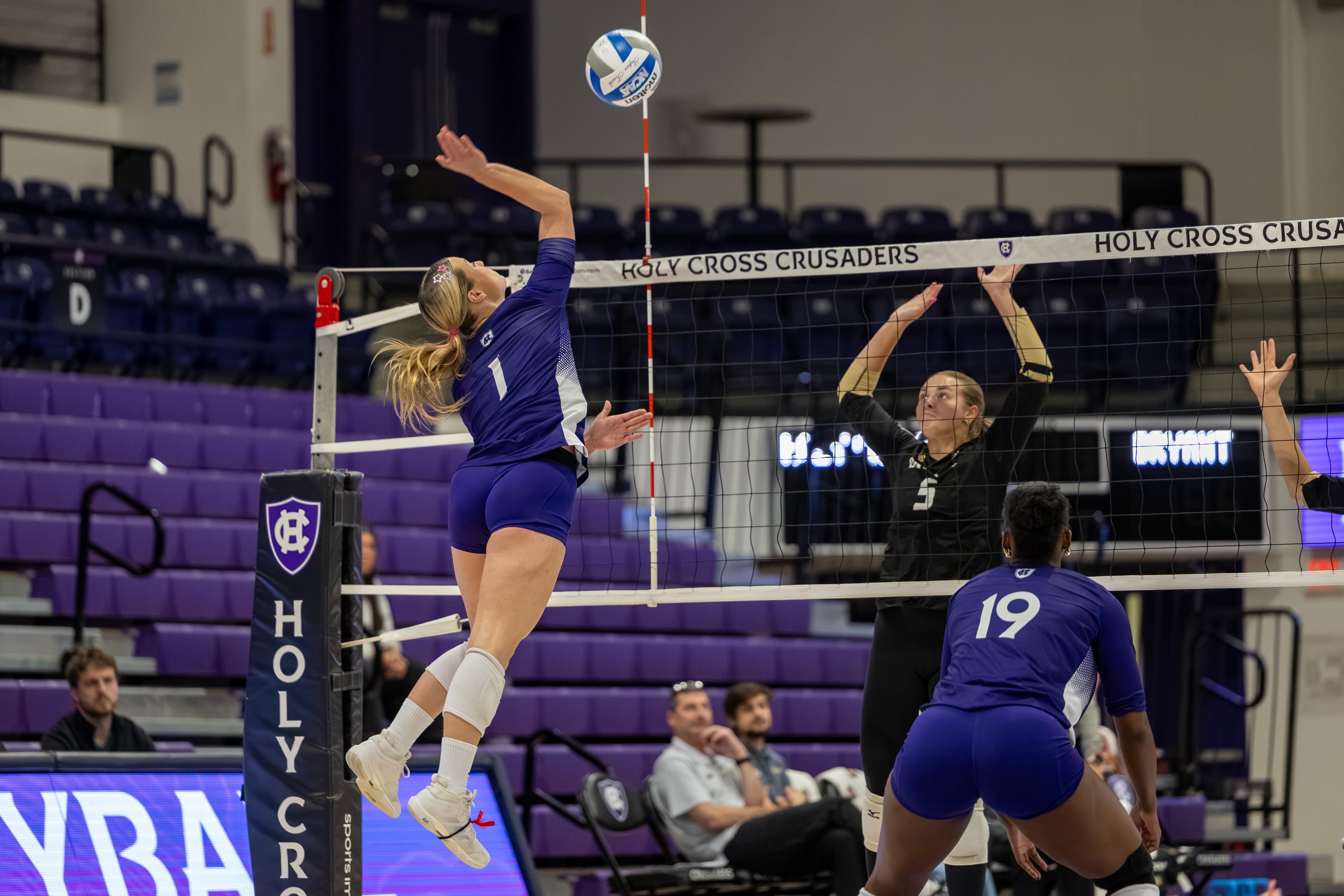 10.6 WVB vs Bryant-87.JPG