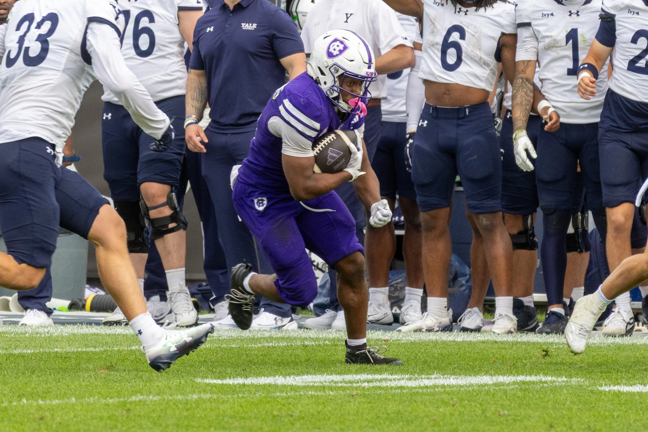 9.19 FB vs Yale-126.JPG