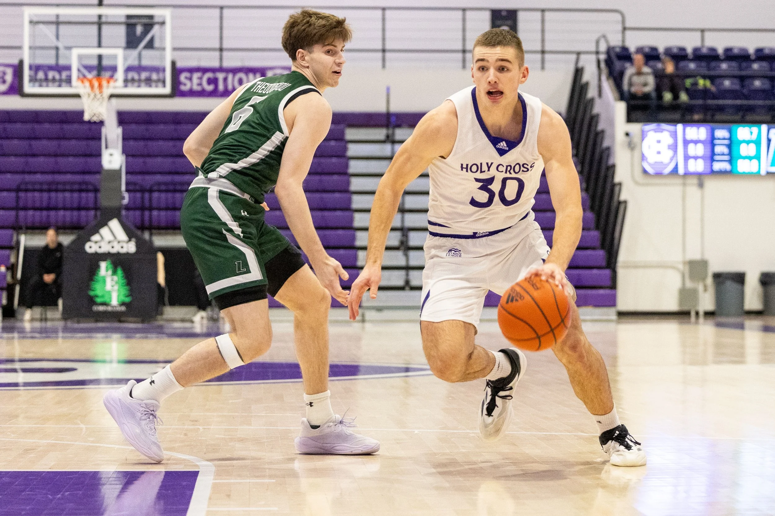 1_2_2025_GJO_MBB Holy Cross vs Loyola MD-2.JPG